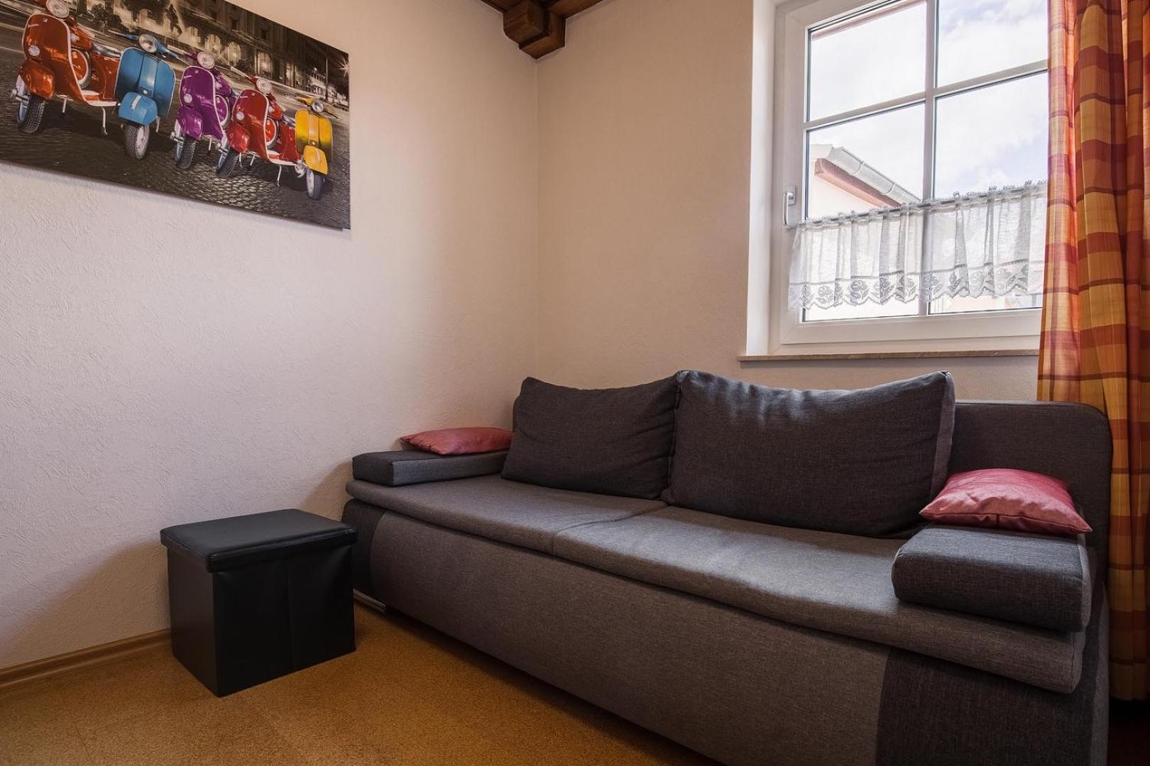 Three-Bedroom House photo 3