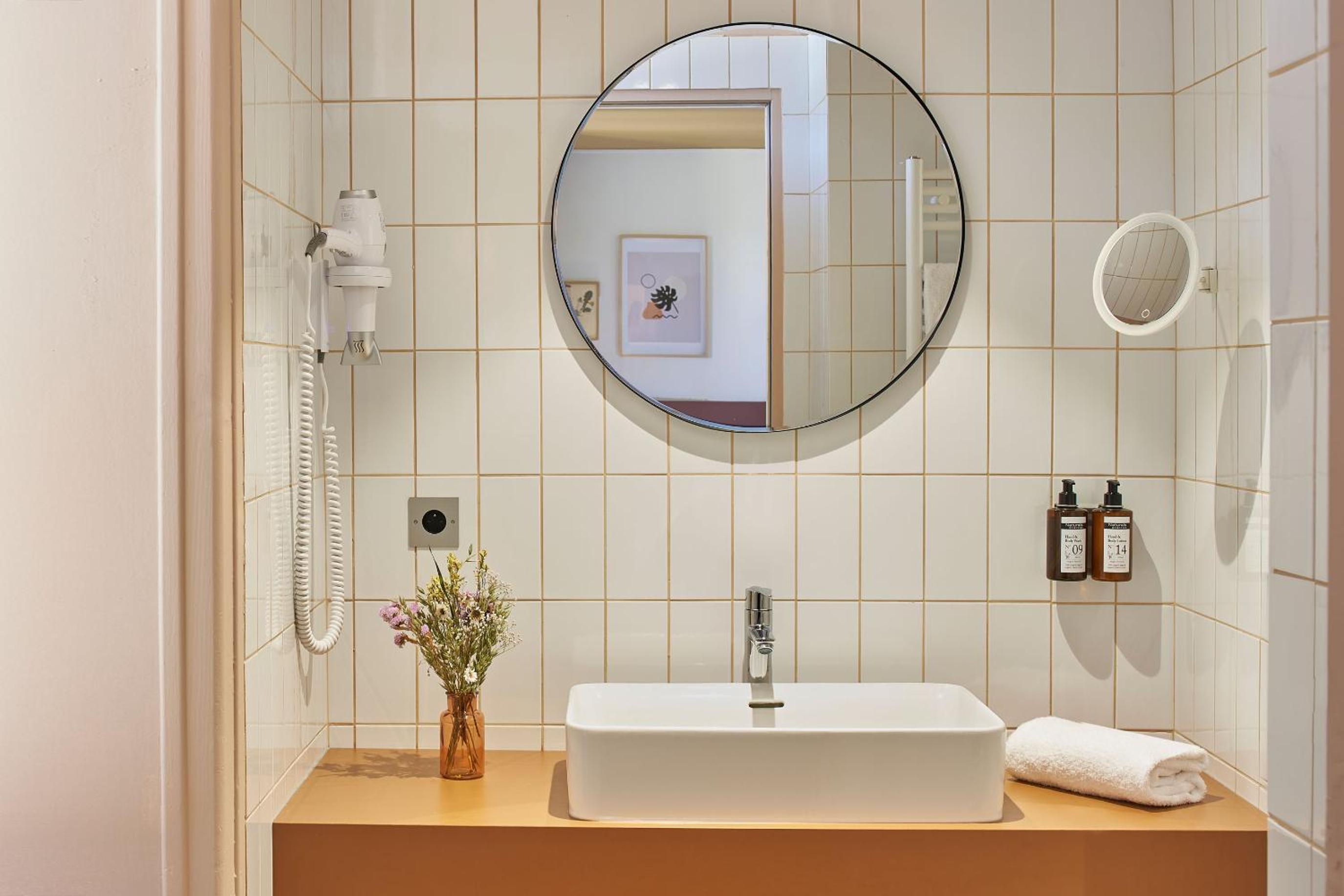Superior Triple Room photo 2