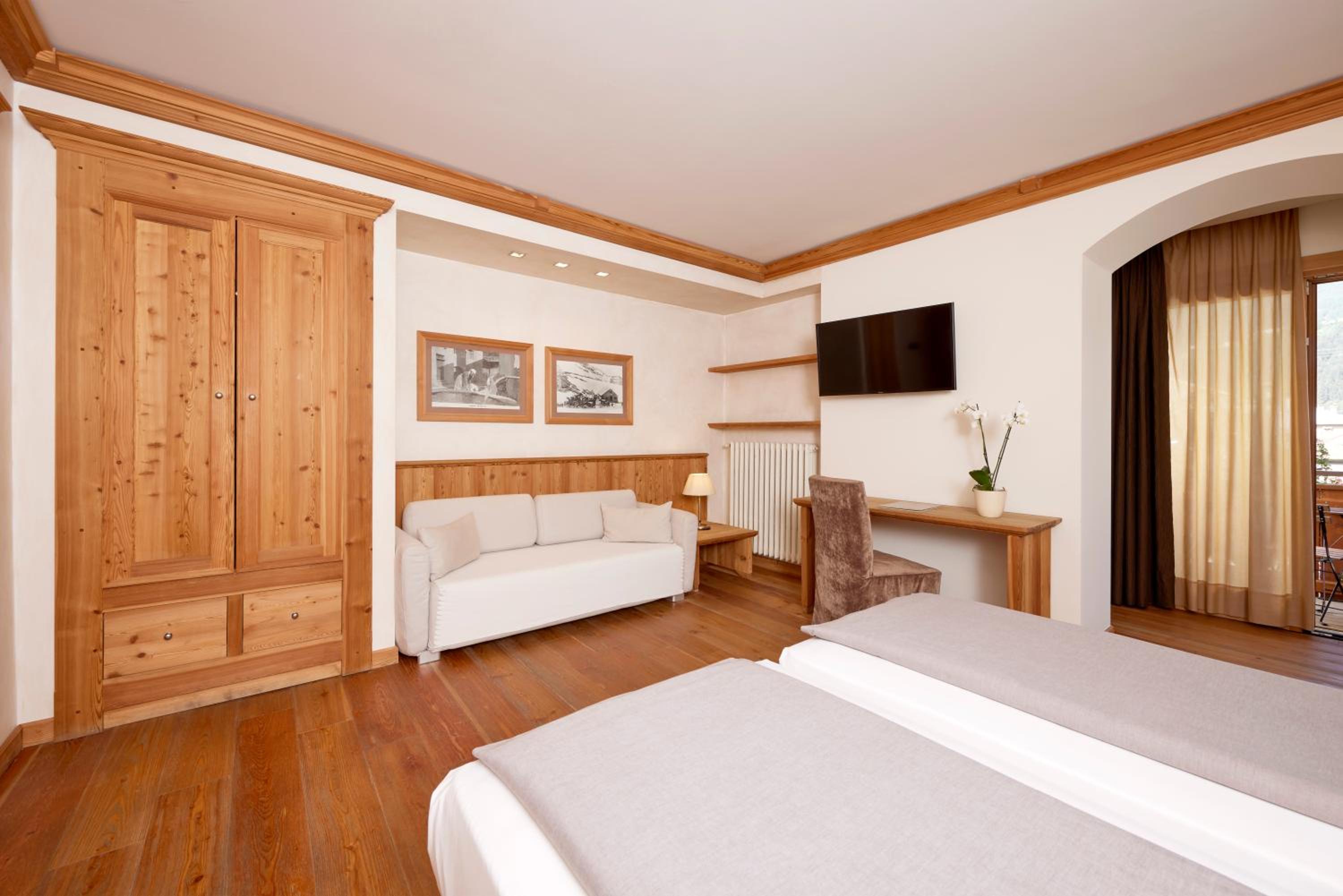 Superior Room - Photo 2