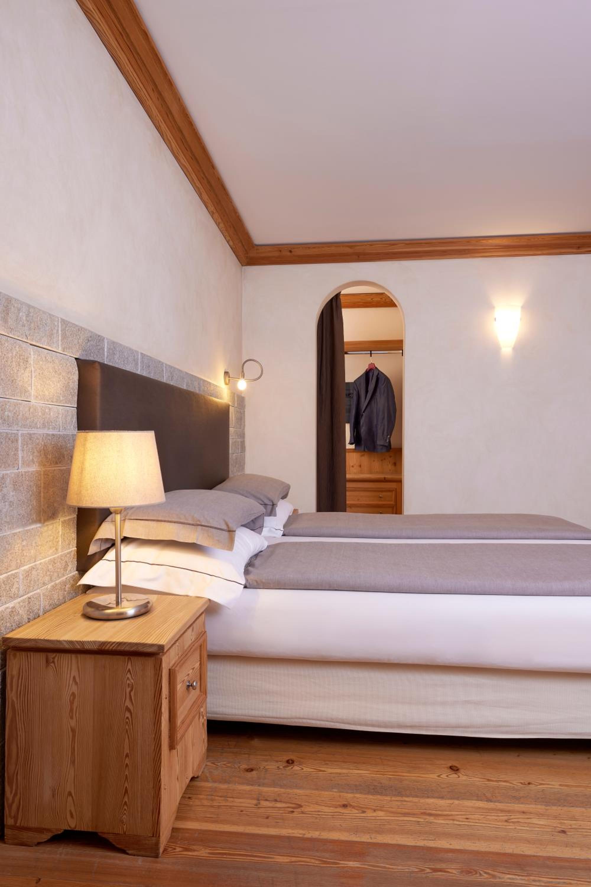 Superior Room - Photo 6