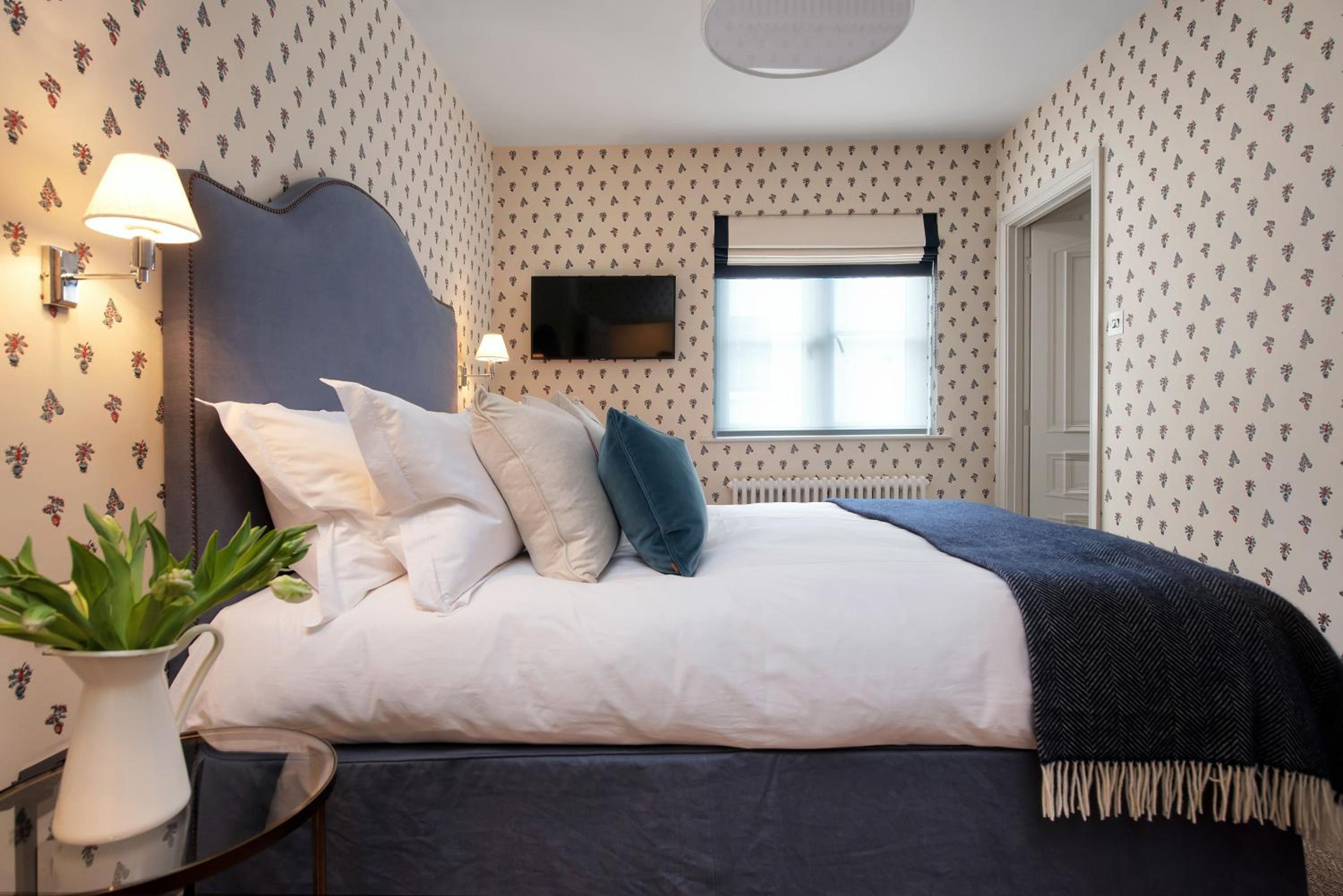 Classic King Room