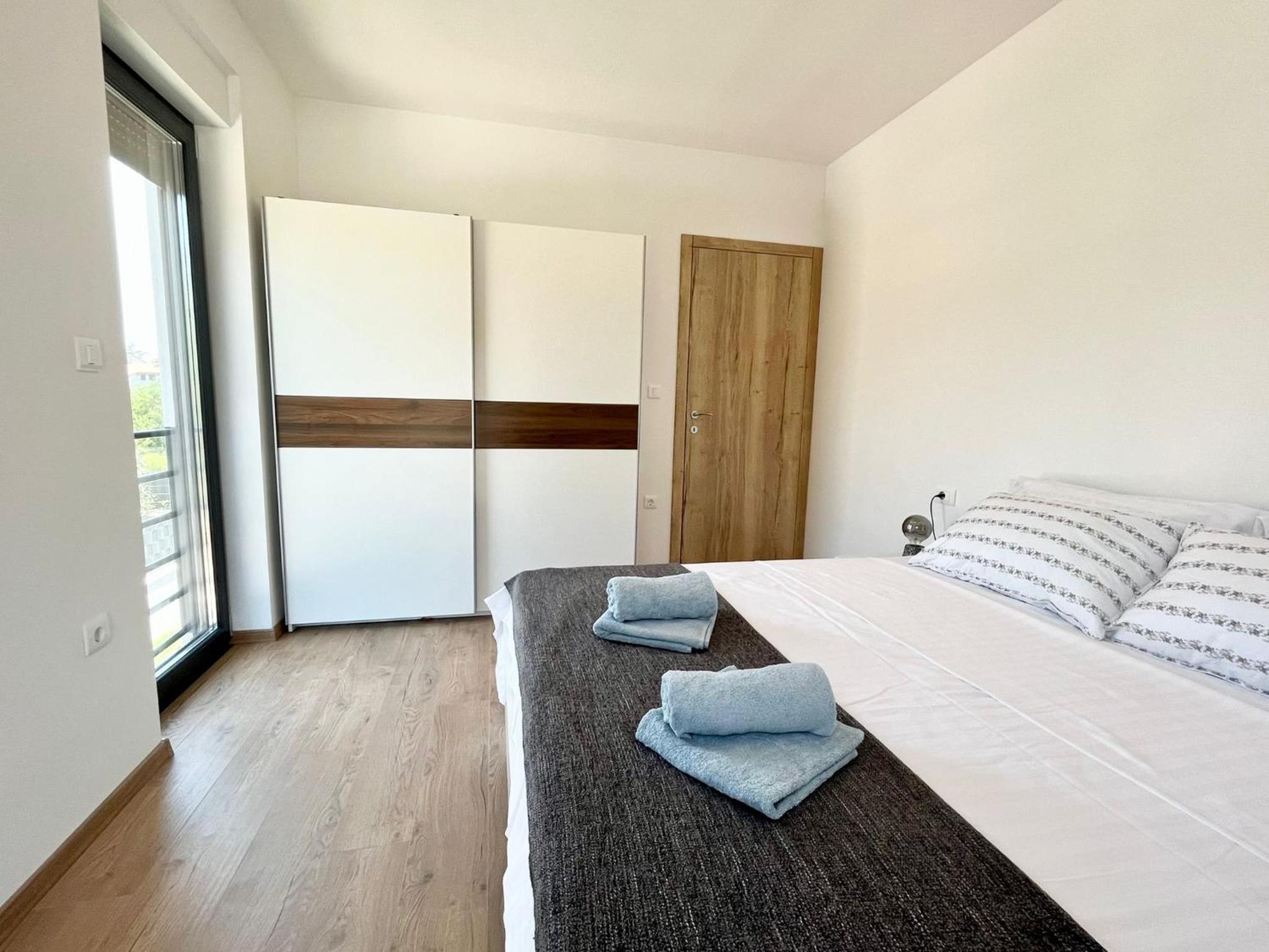 Two-Bedroom Apartment - Photo 8