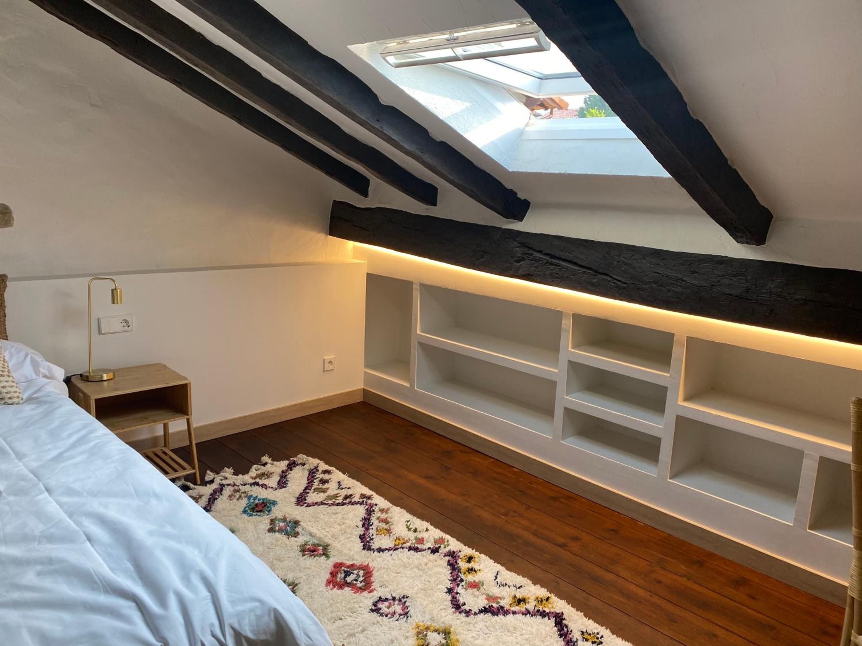 Large Double Room photo 3