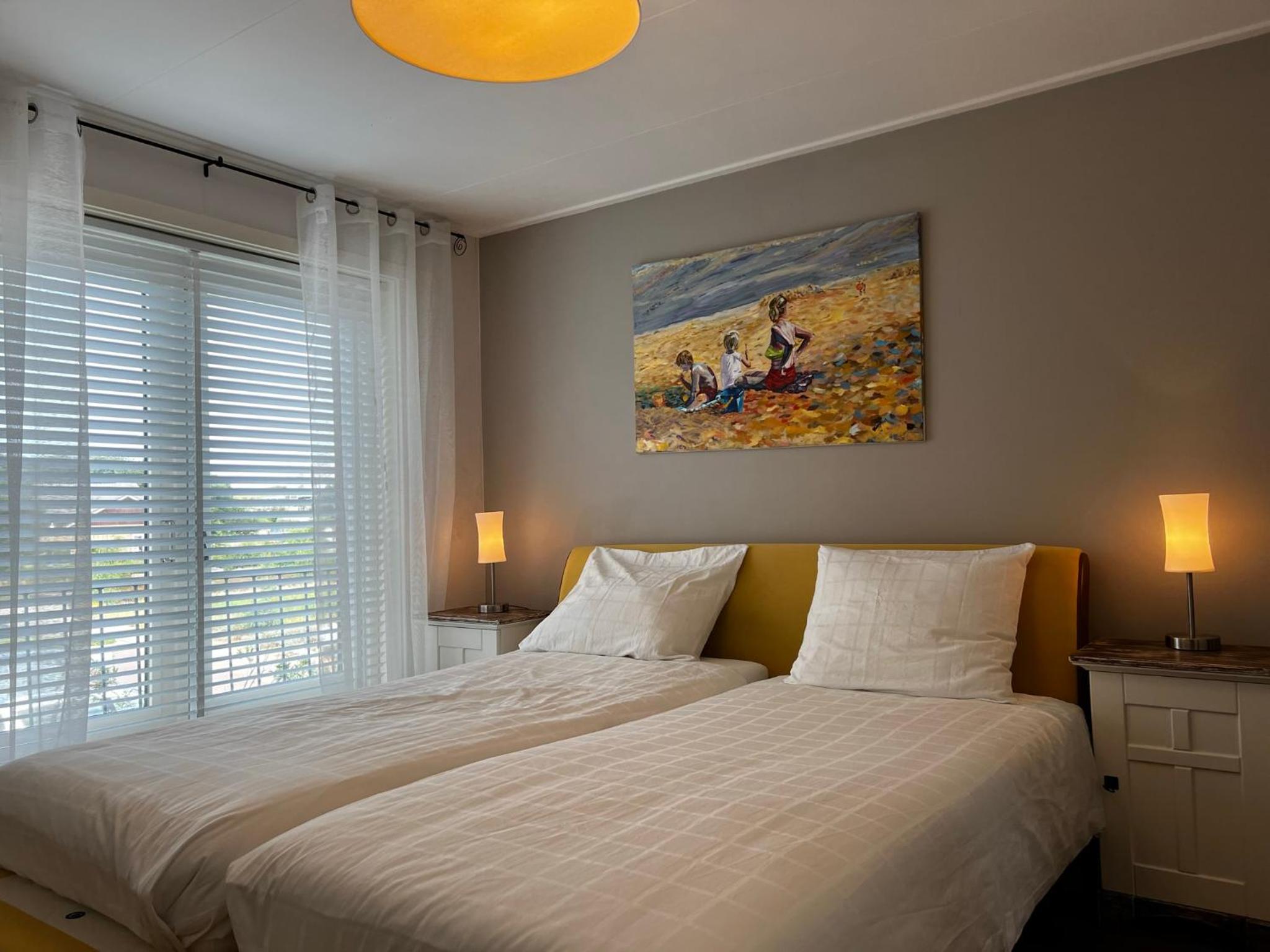 Three-Bedroom House photo 2
