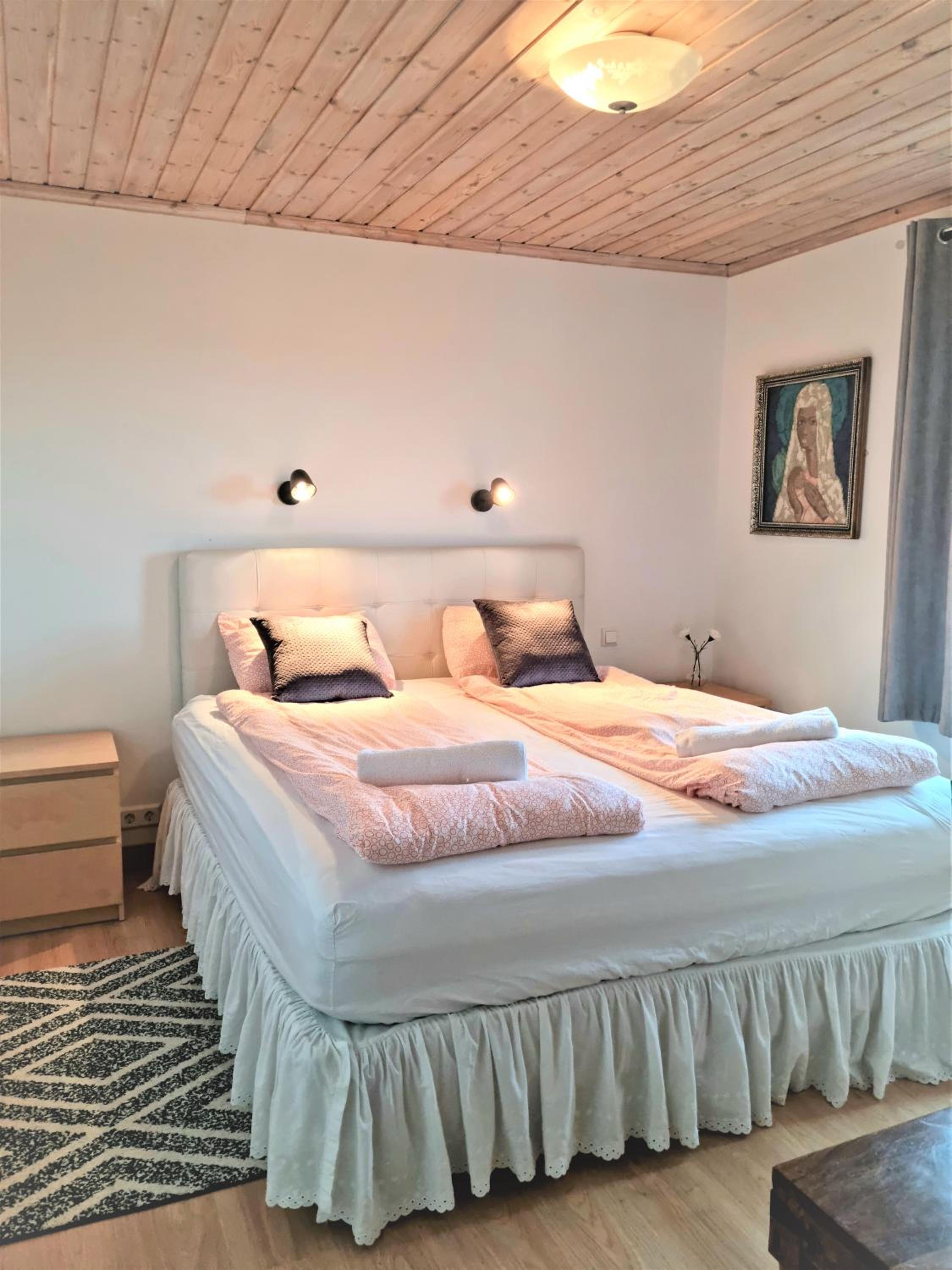 Three-Bedroom House photo 1