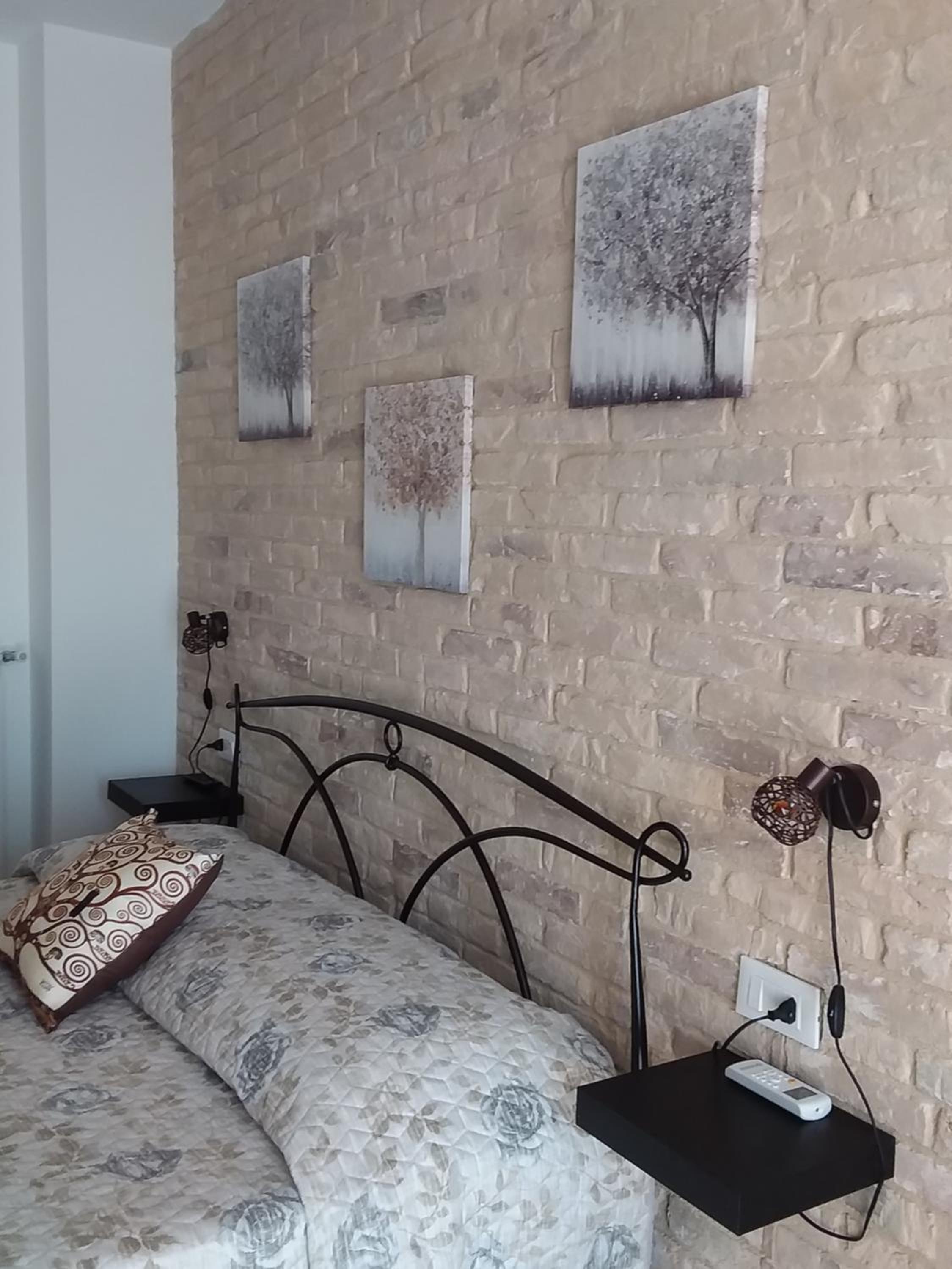 Double Room with Balcony photo 3