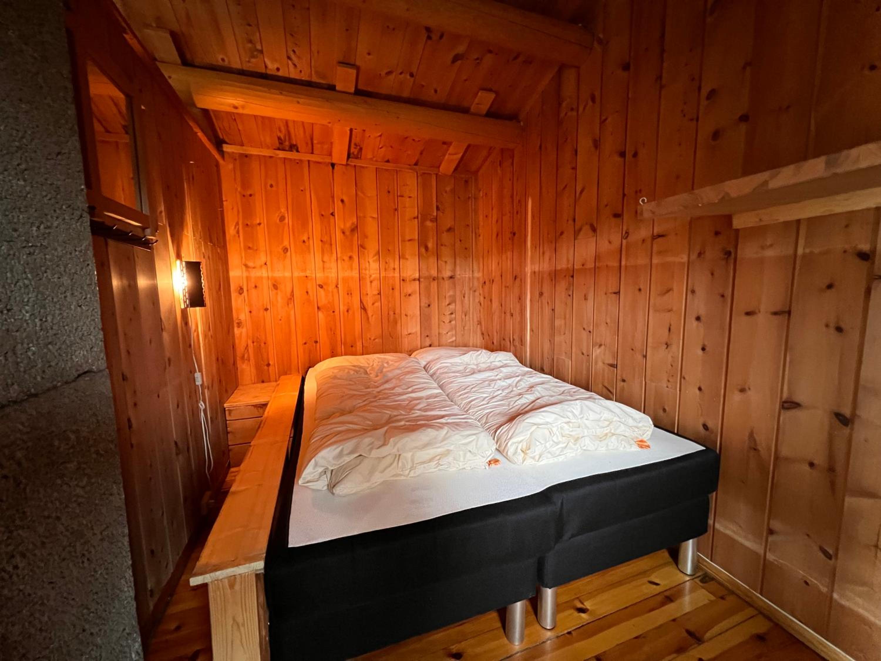 One-Bedroom House - Photo 3