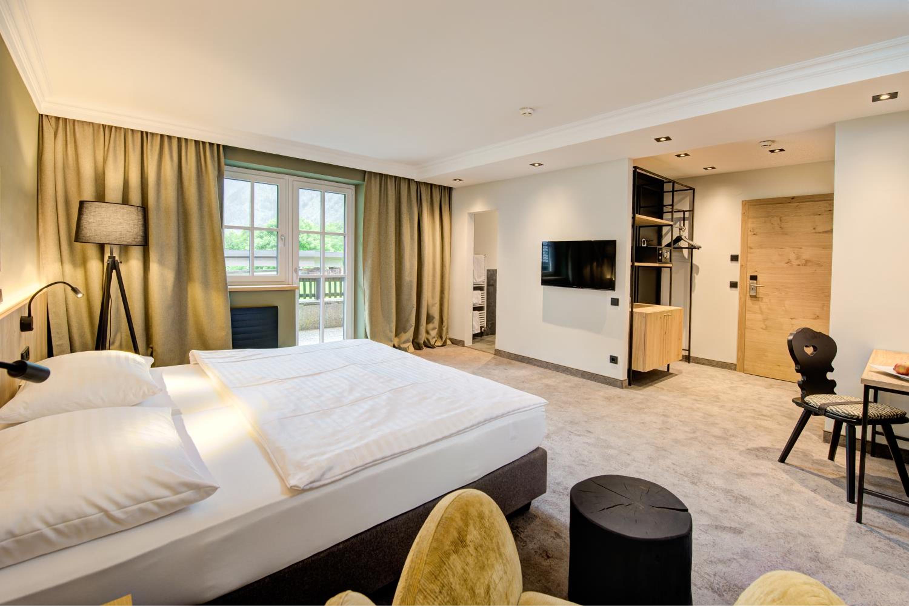 Double Room with Balcony photo 2