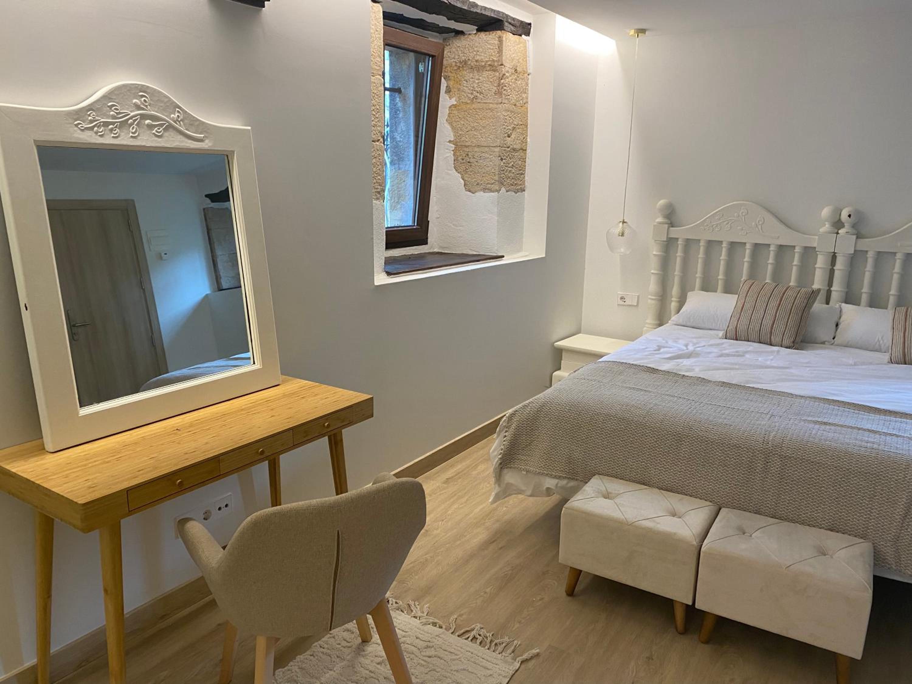 Large Double Room photo 3