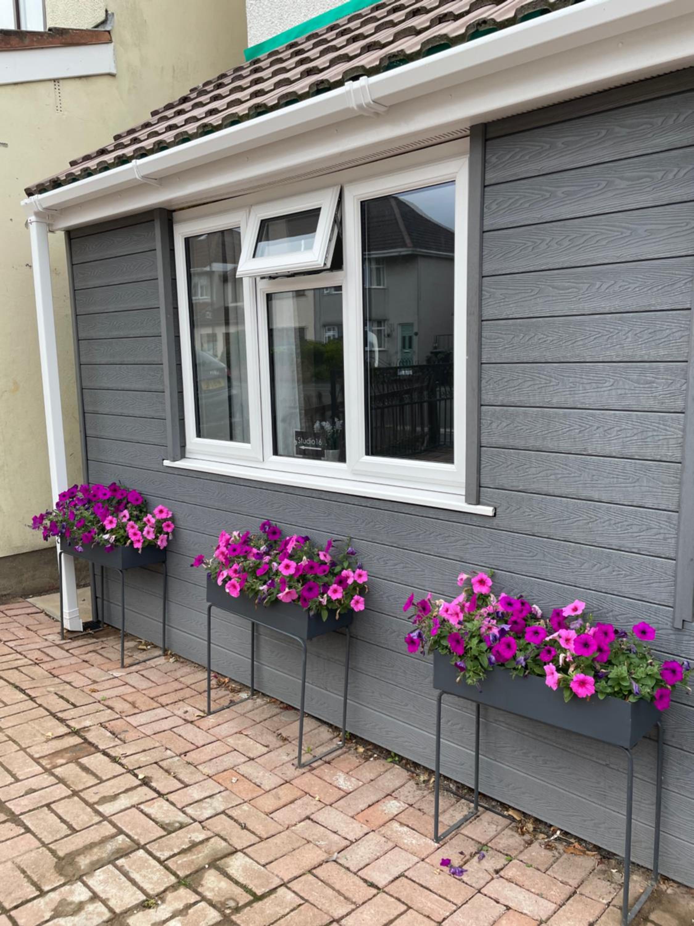One-Bedroom Apartment - Photo 4