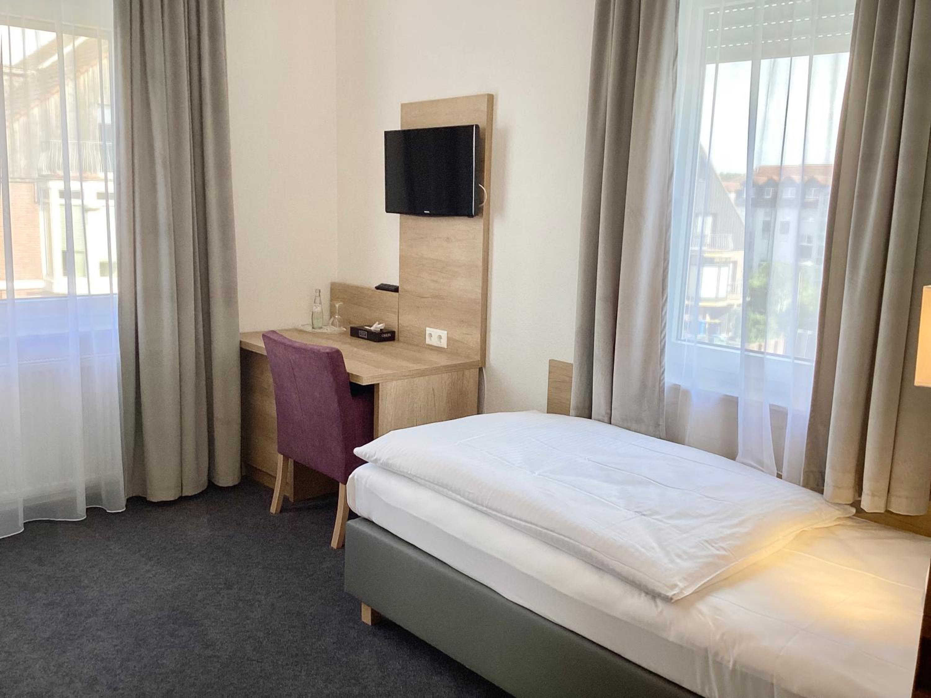 Single Room photo 3