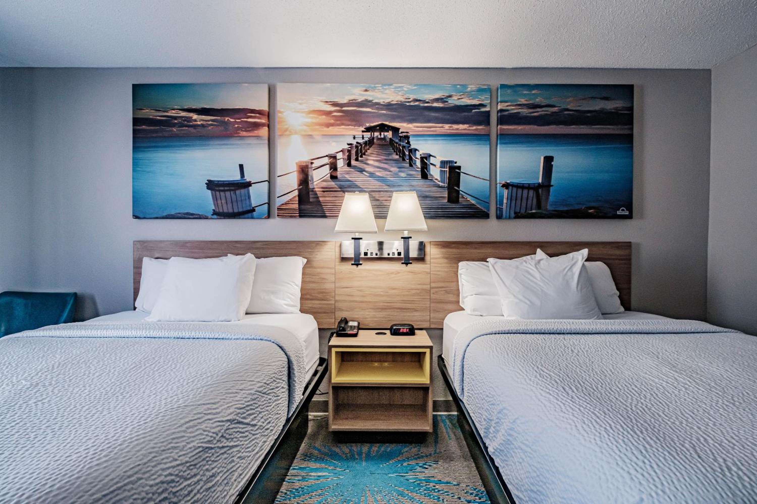 Standard Room with Double Bed - Non-Smoking - Photo 1