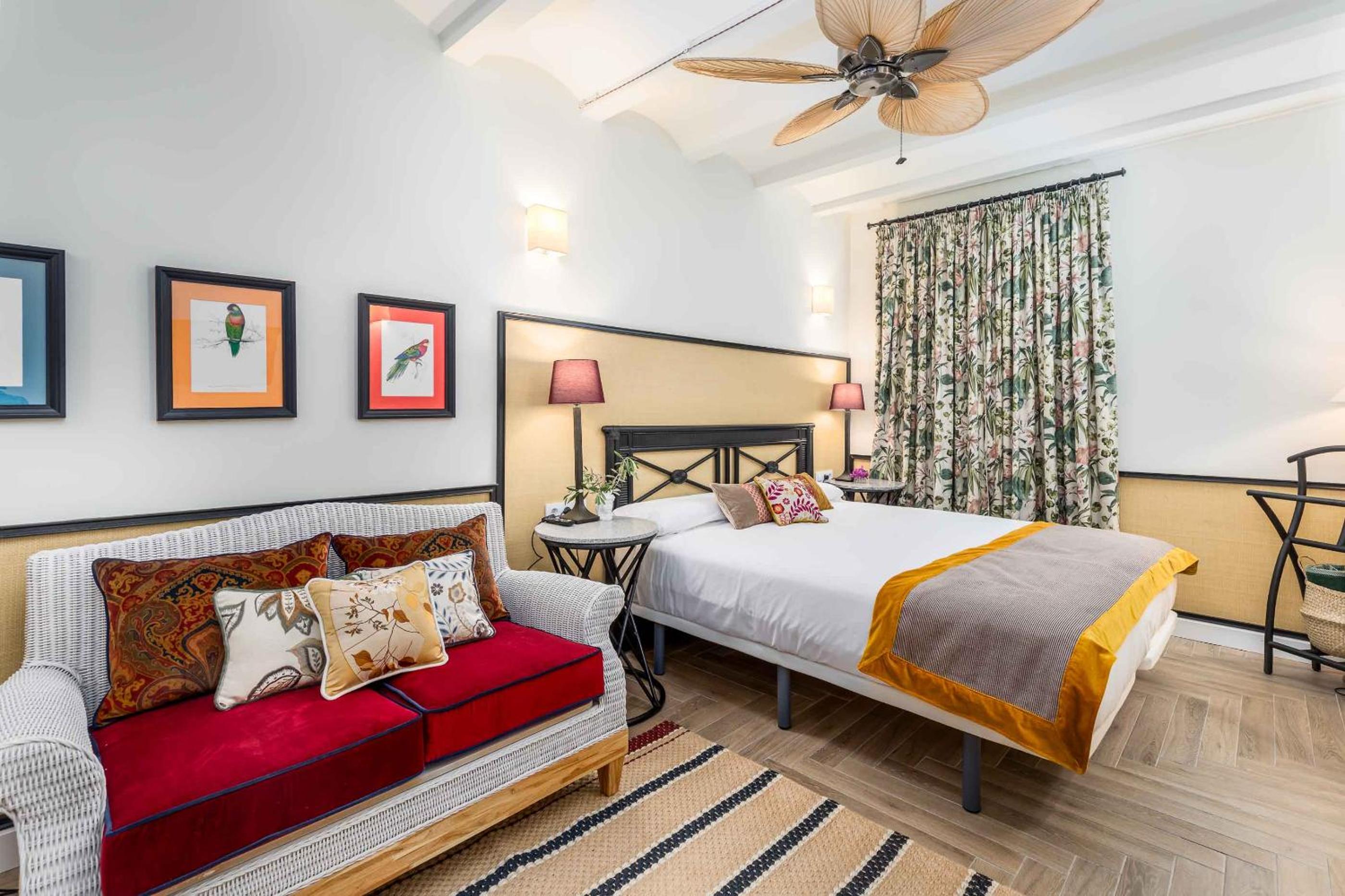 Superior Double Room - Photo 1