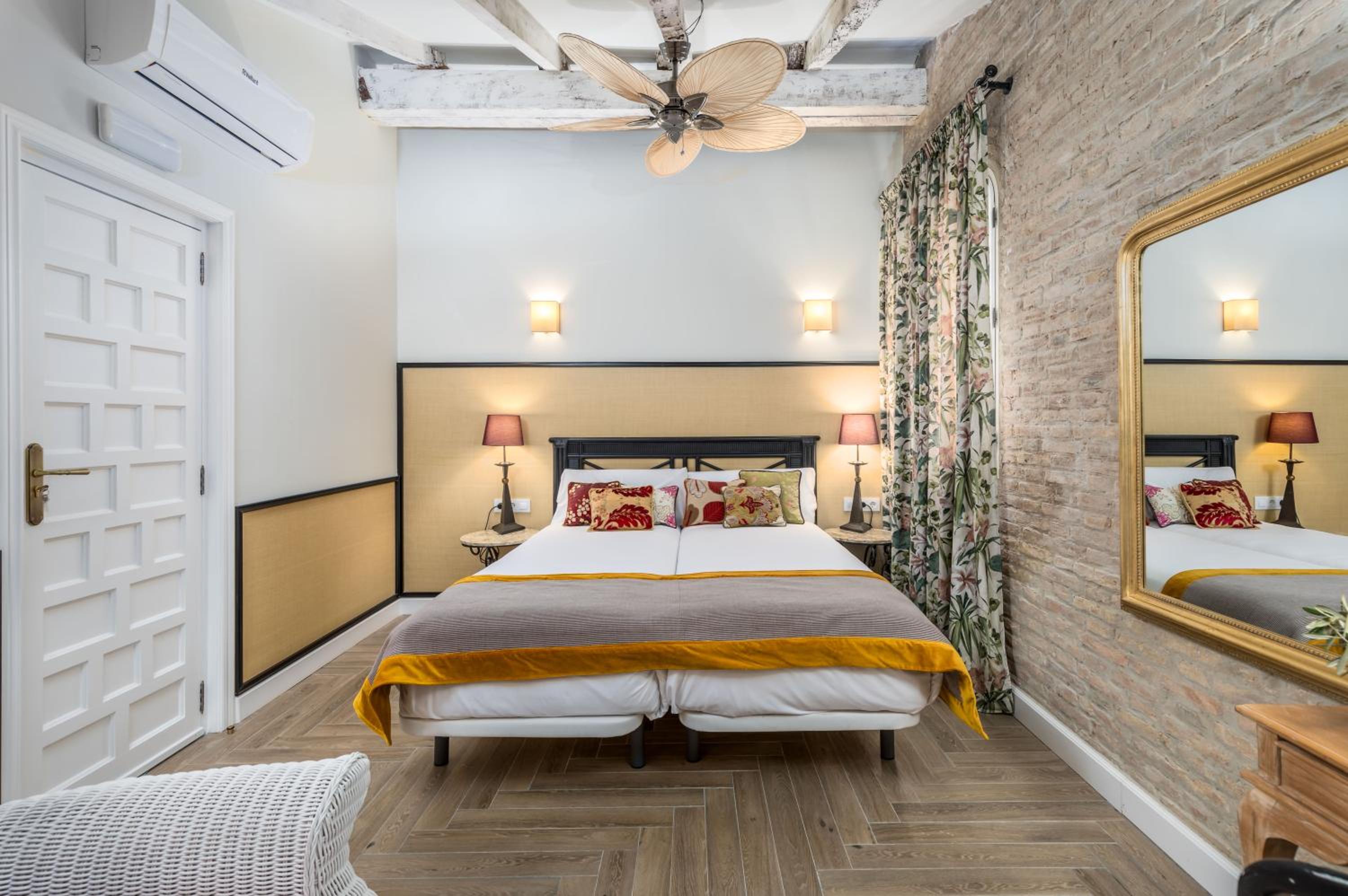 Superior Double Room - Photo 4