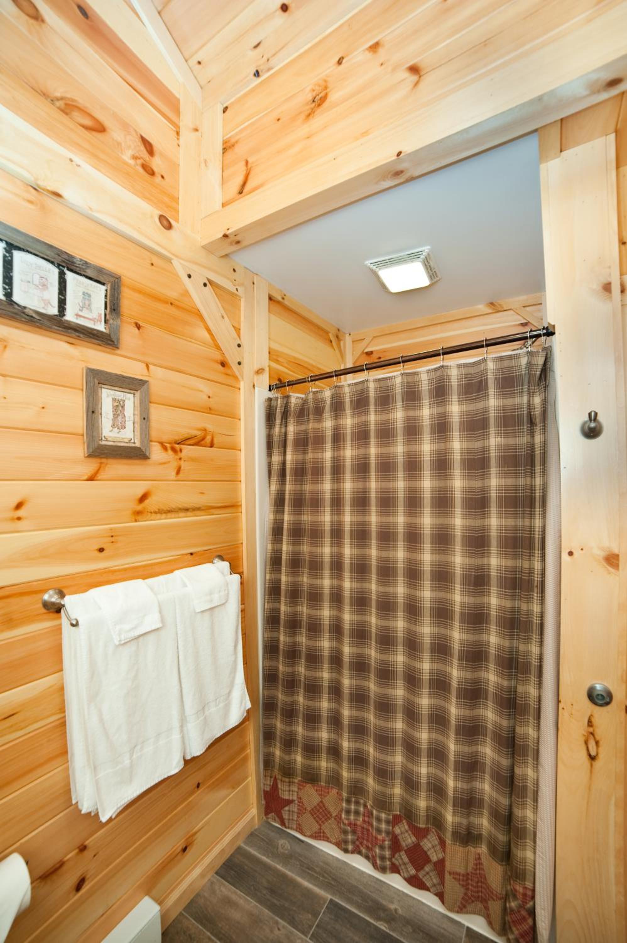 Double Room with Mountain View - Photo 11