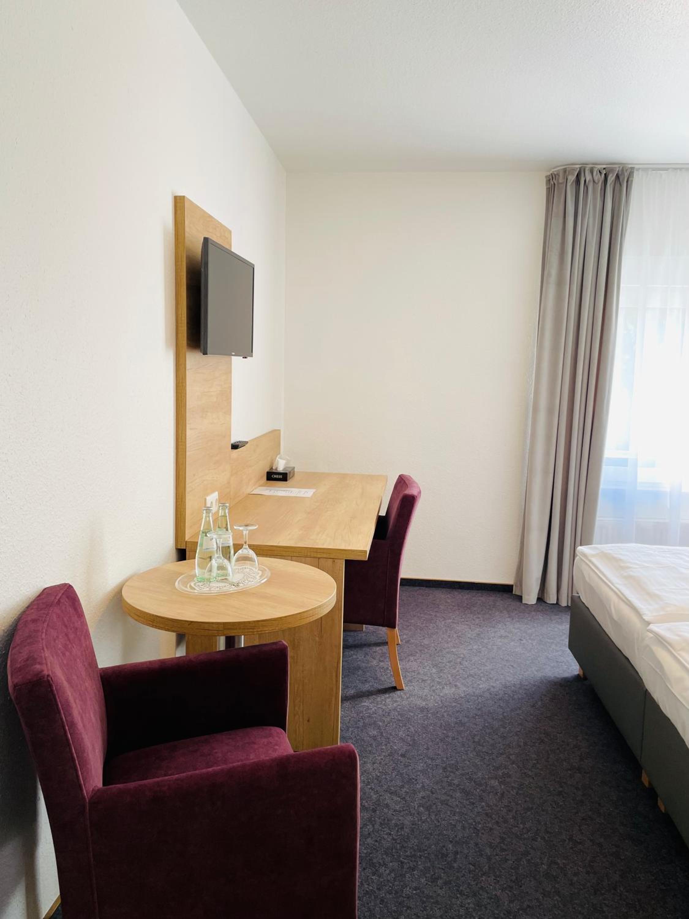 Single Room photo 3