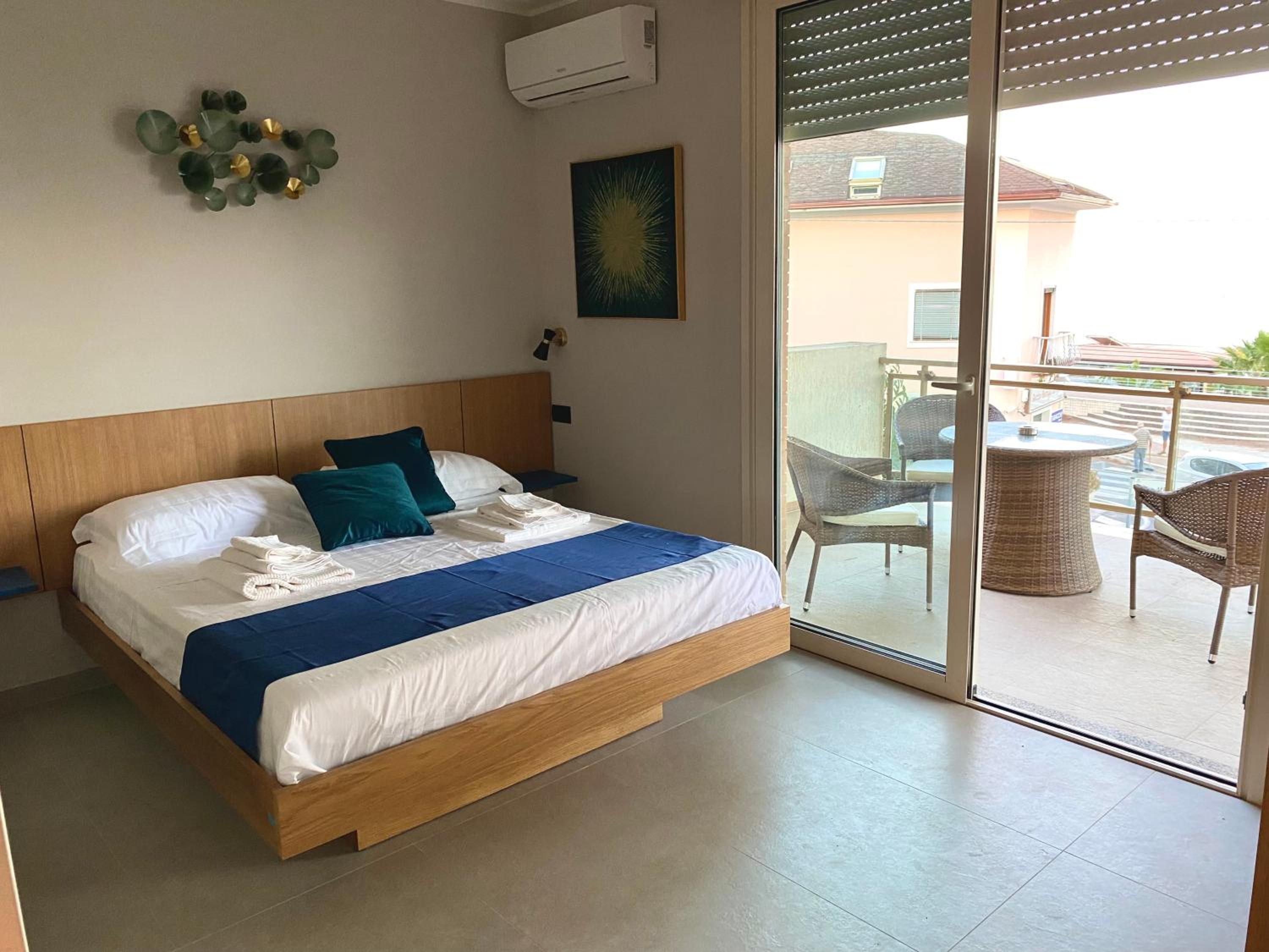 Double Room with Terrace