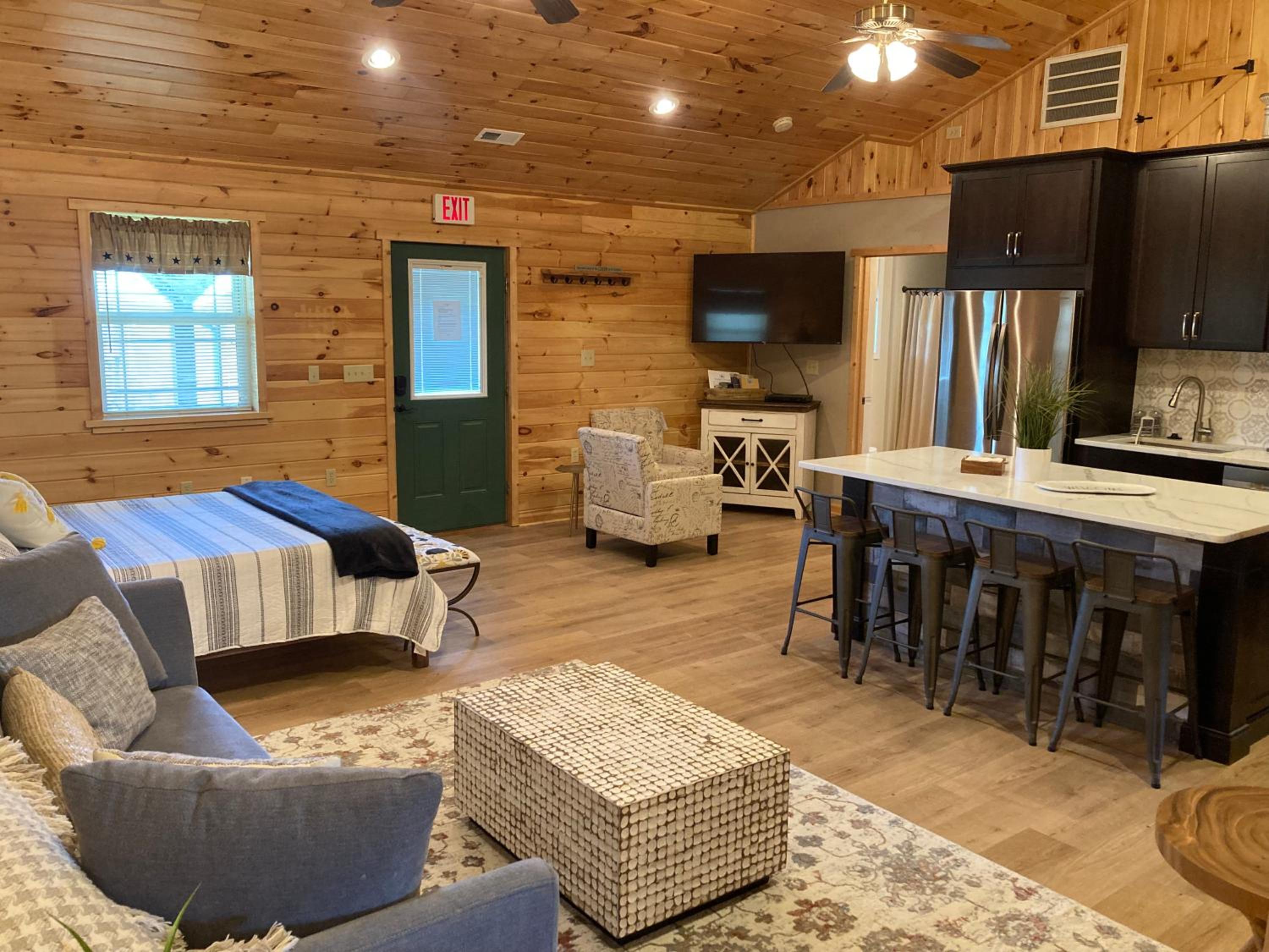 Deluxe Family Suite