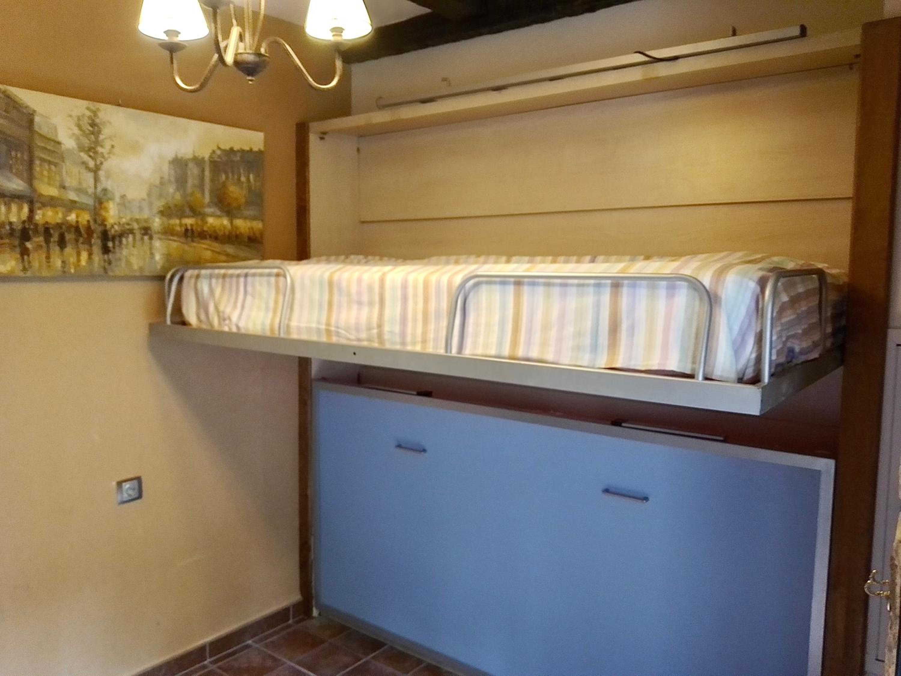 Family Two-Bedroom Suite with Jacuzzi photo 2