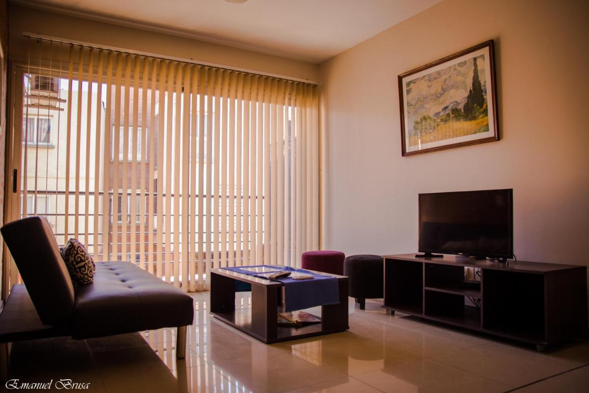 Apartment with Balcony photo 2