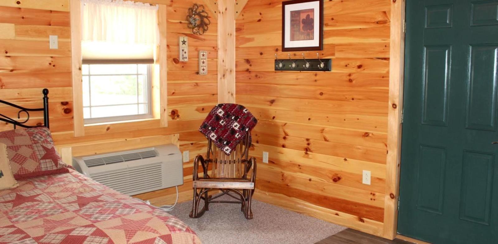 Quadruple Room with Mountain View - Photo 13