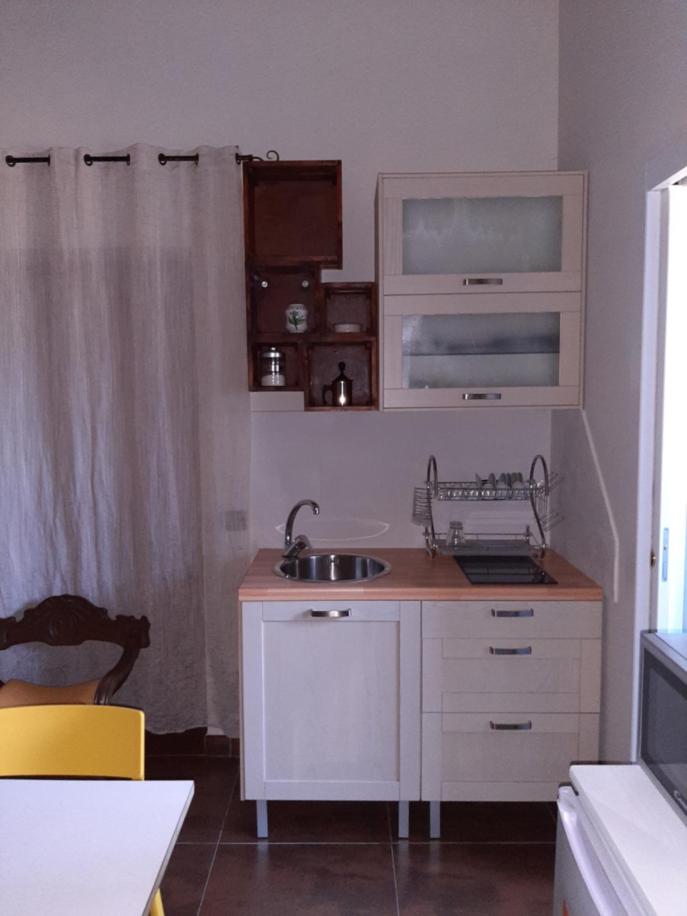 Double Room with Lake View - Photo 10
