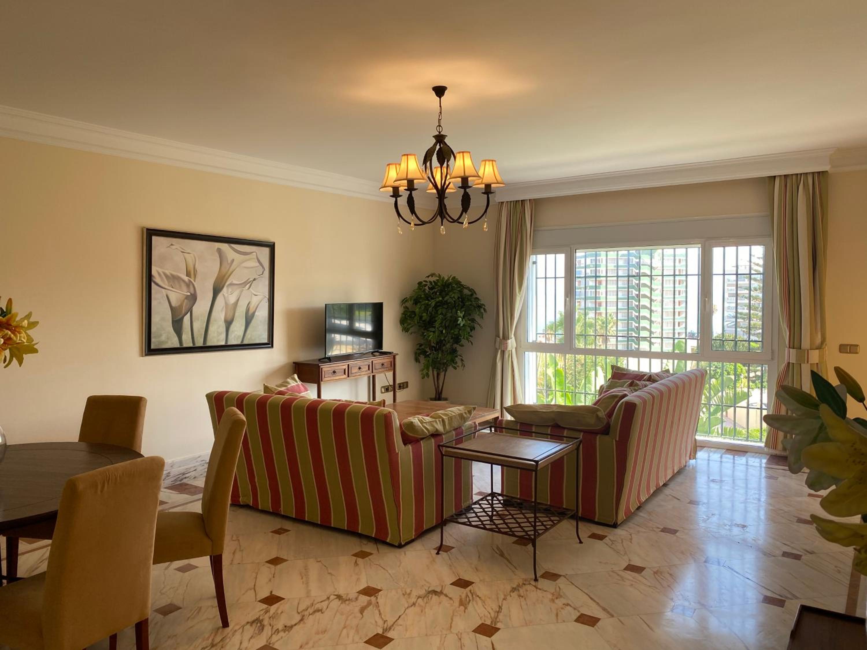Apartamento con vista al mar