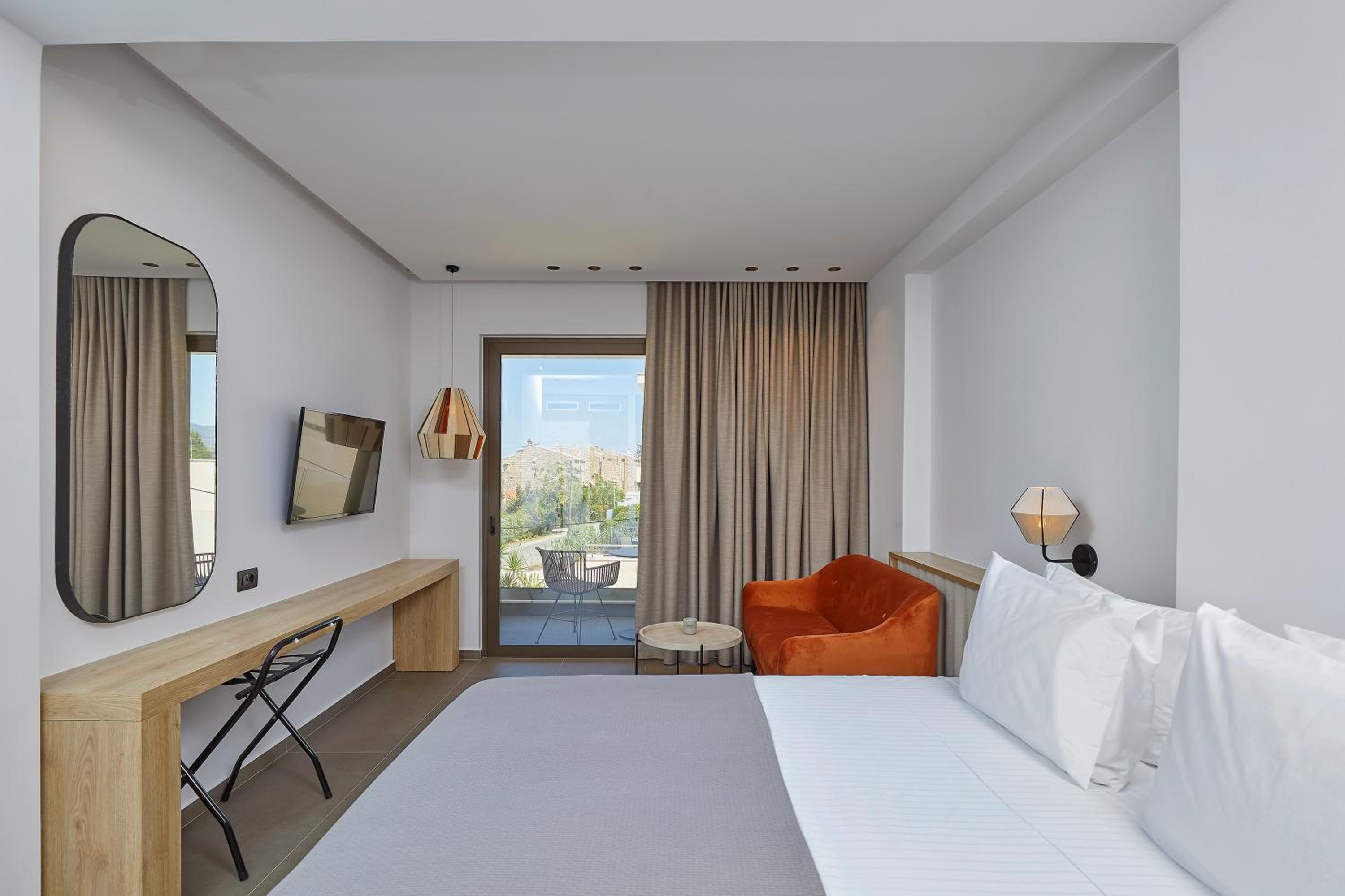 Superior Suite - Photo 1