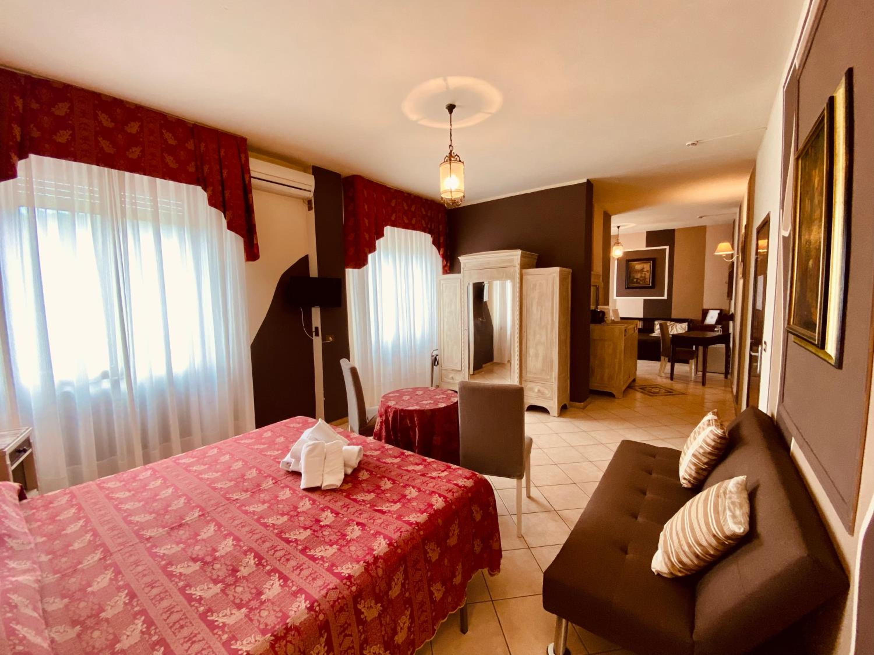 Standard Family Room