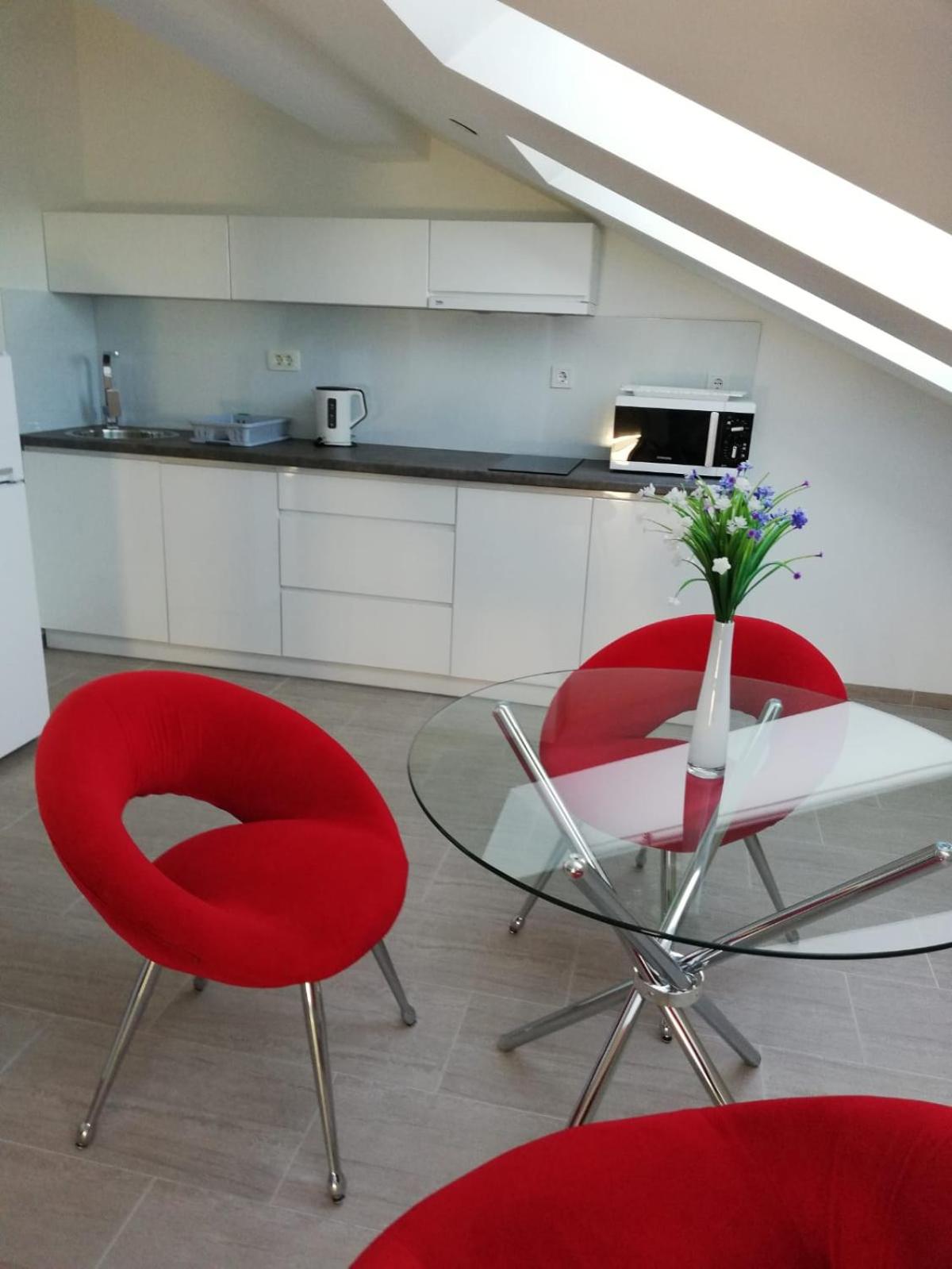 Apartment - Photo 1