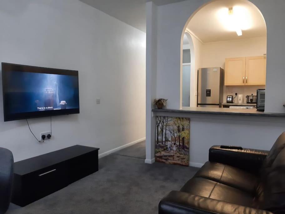 One-Bedroom House - Photo 1