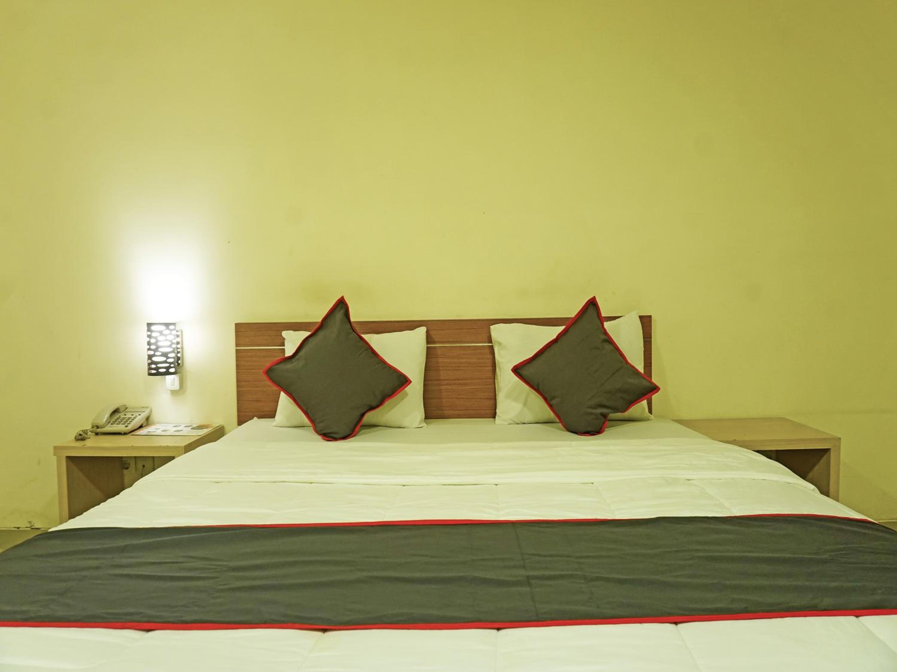 Deluxe Double Room - Photo 2