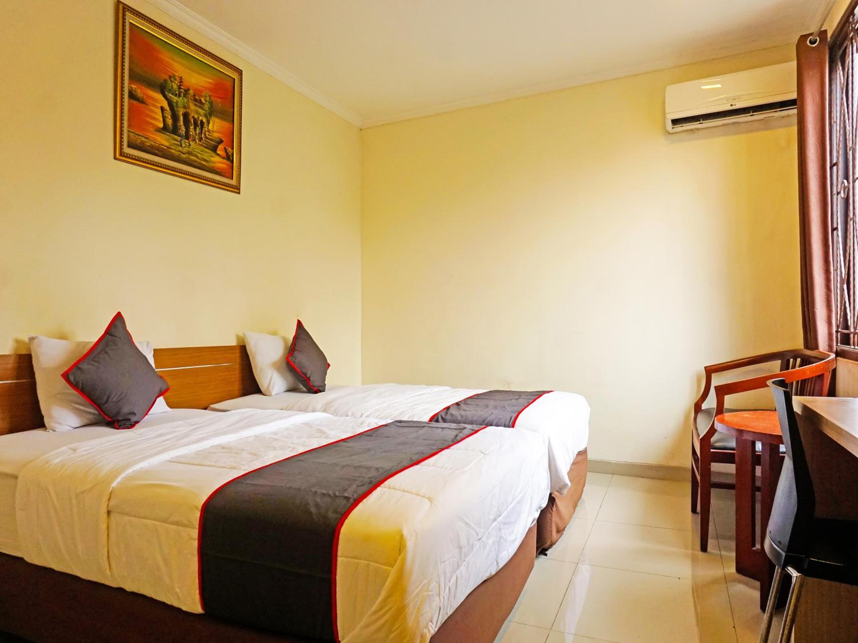 Delxue Twin Room - Photo 1