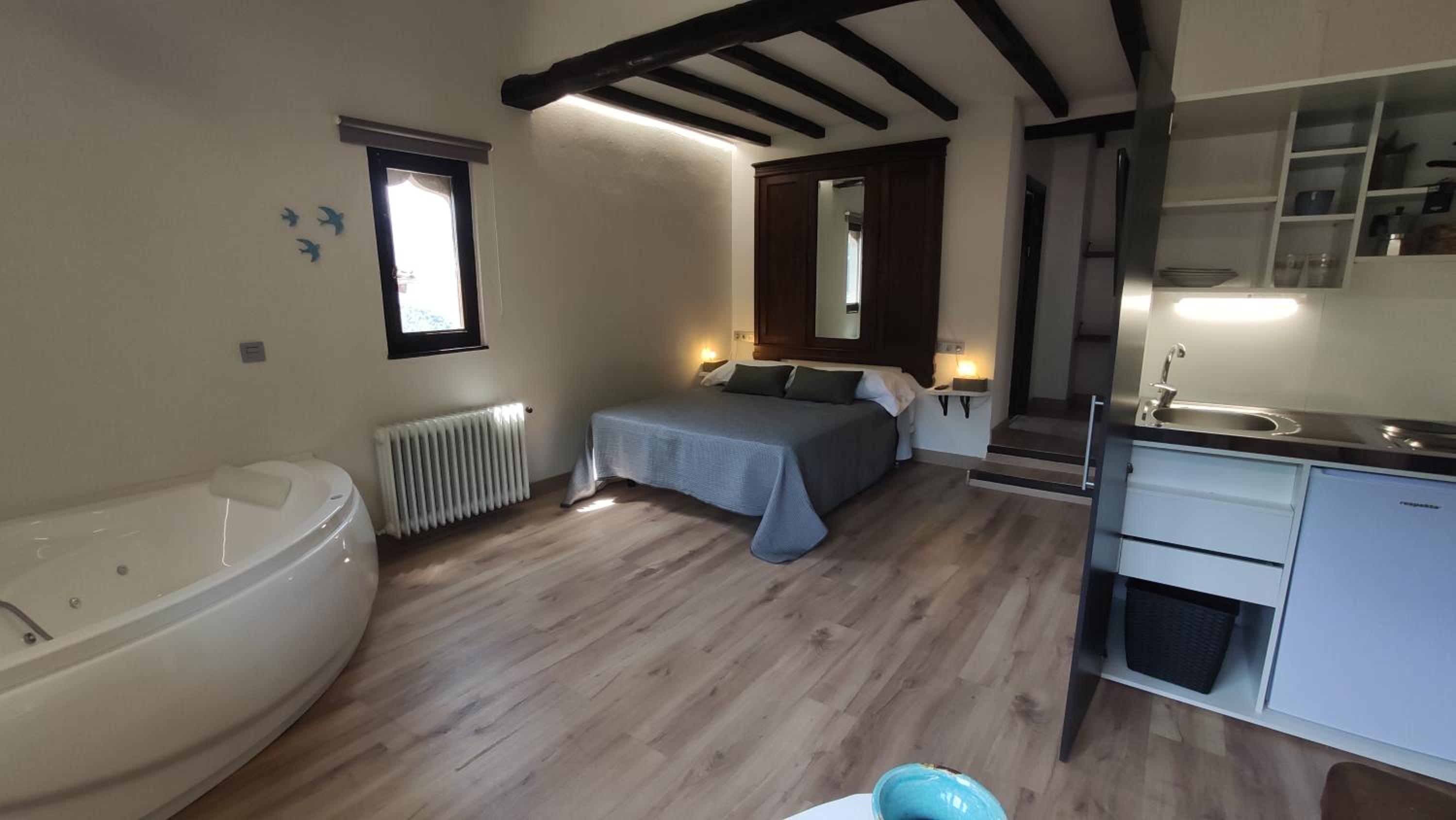 Suite Queen con Bañera de Hidromasaje