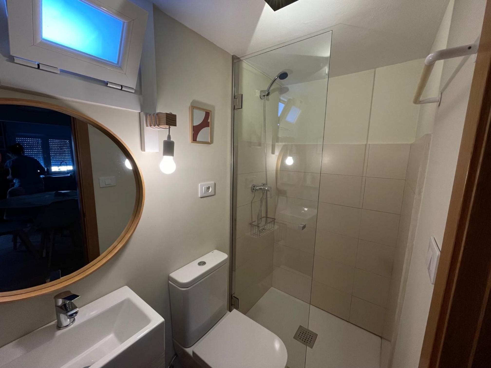 Three-Bedroom House photo 2