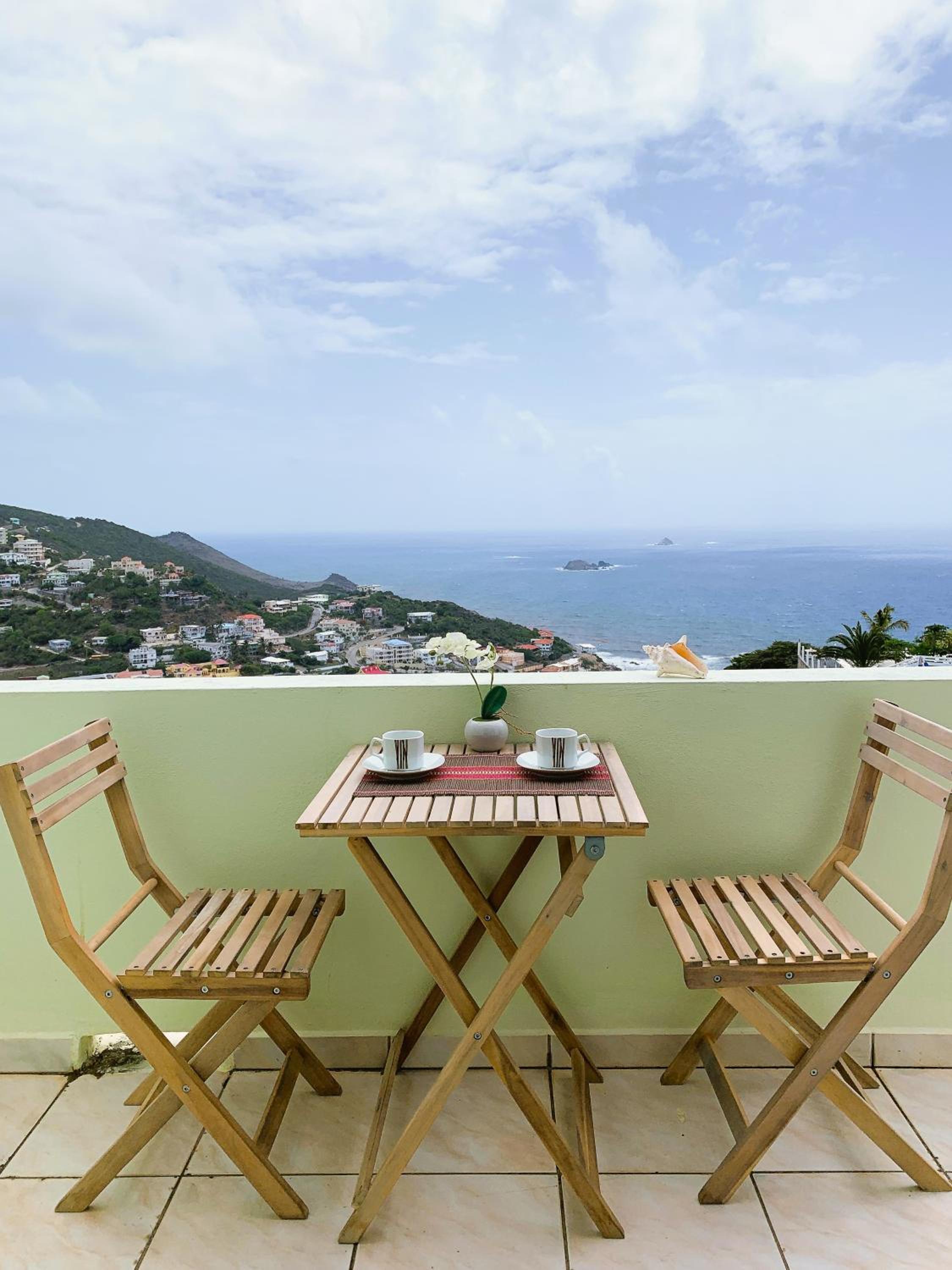 Balcony & Terrace