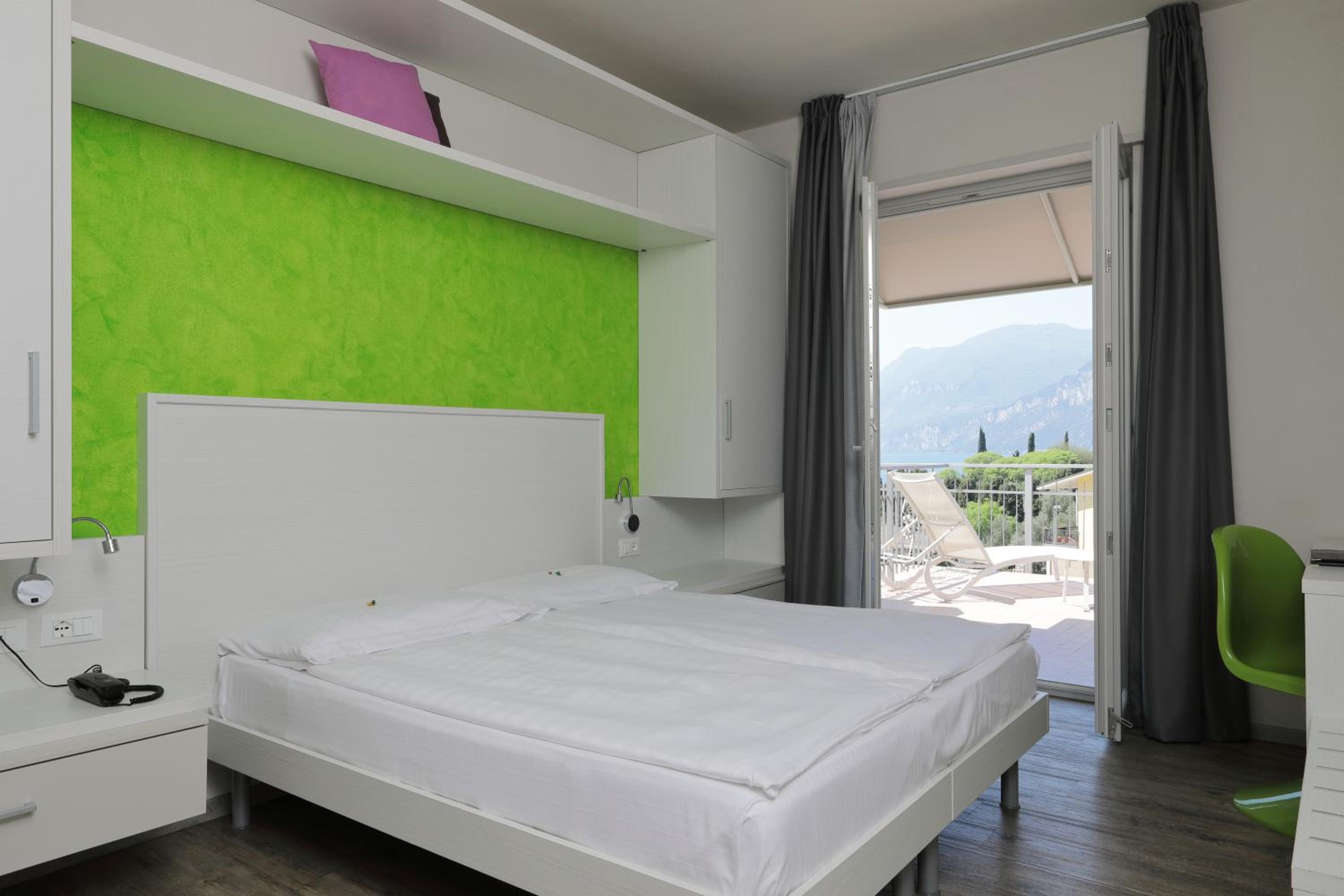 Exclusive Double Room with Terrace - Photo 4