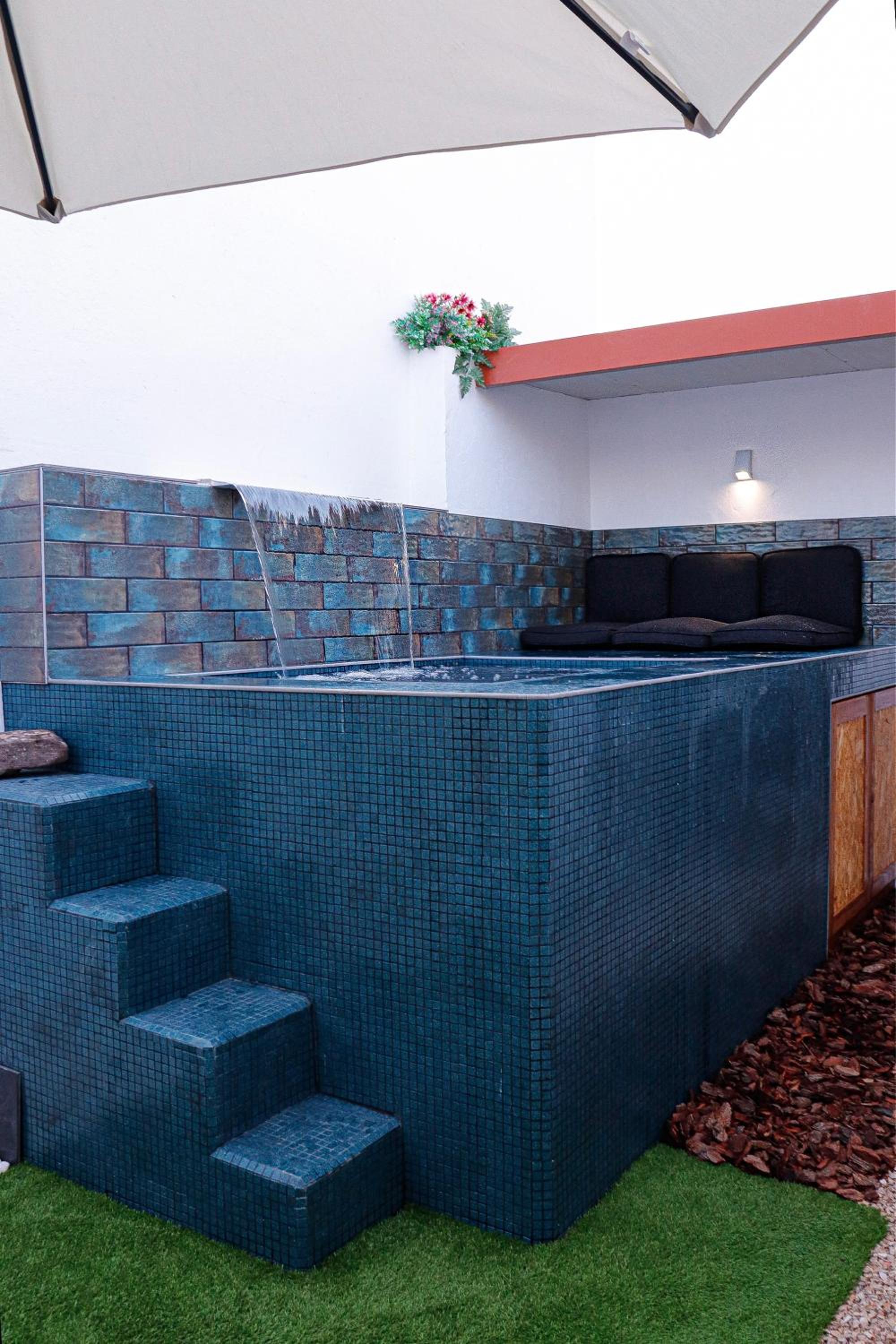 Two-Bedroom Villa - Photo 31