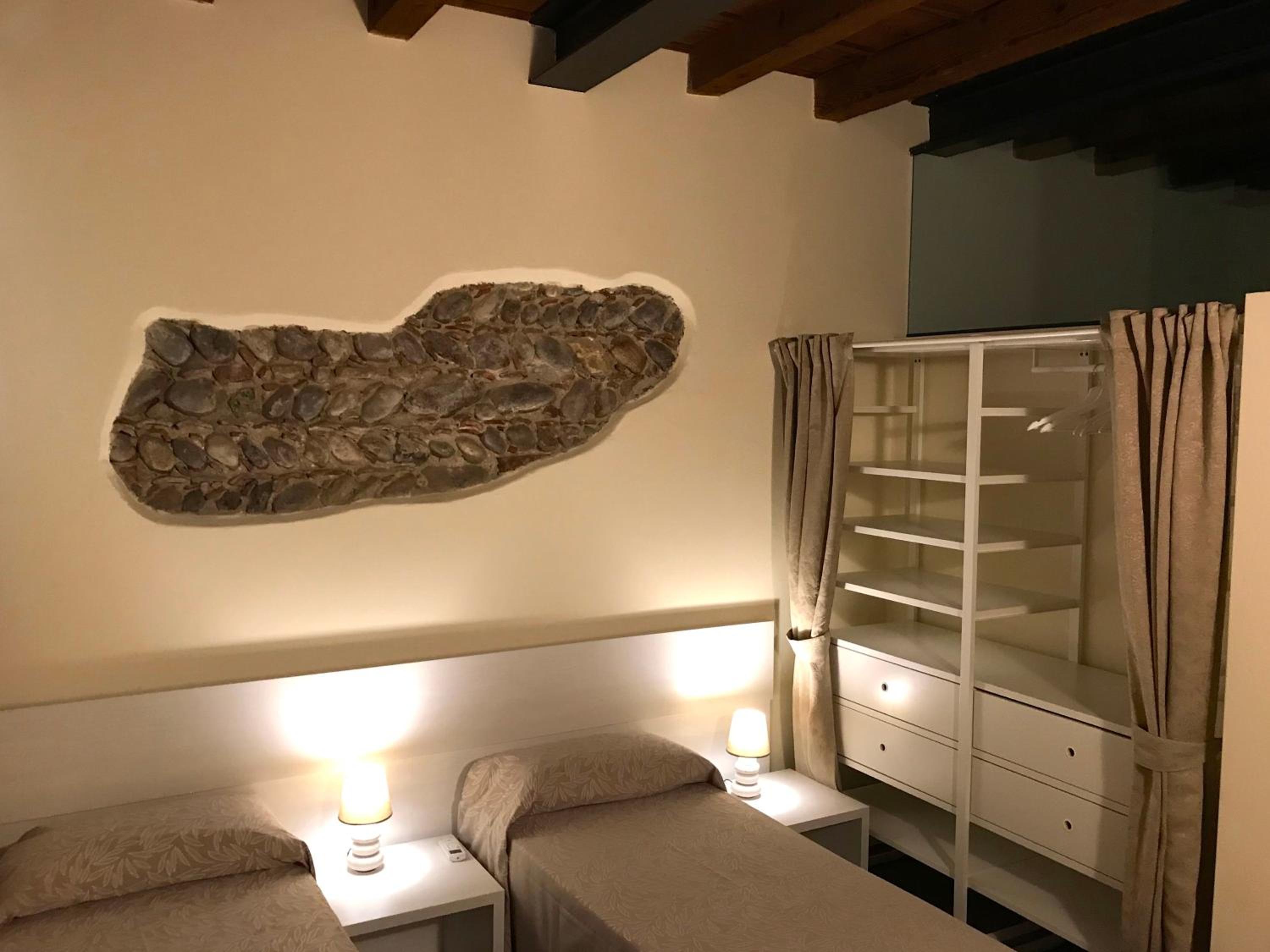 Standard Apartment - Photo 4