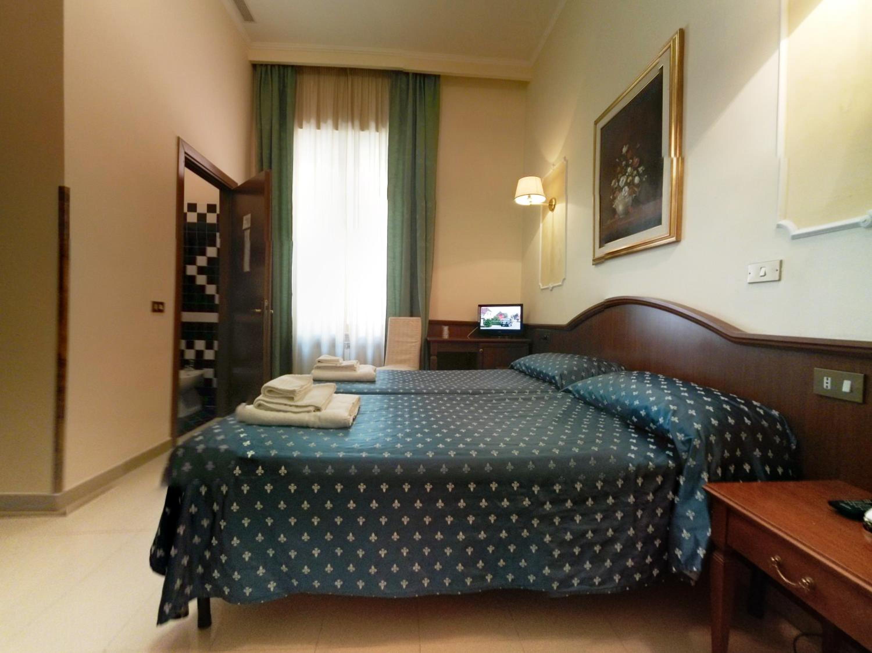 Twin Room photo 3