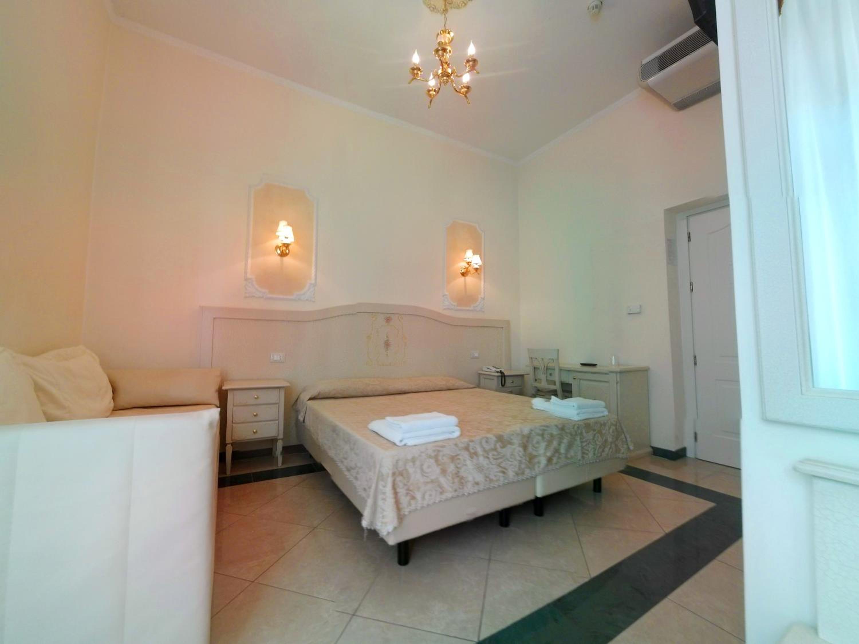 Superior Double Room photo 3