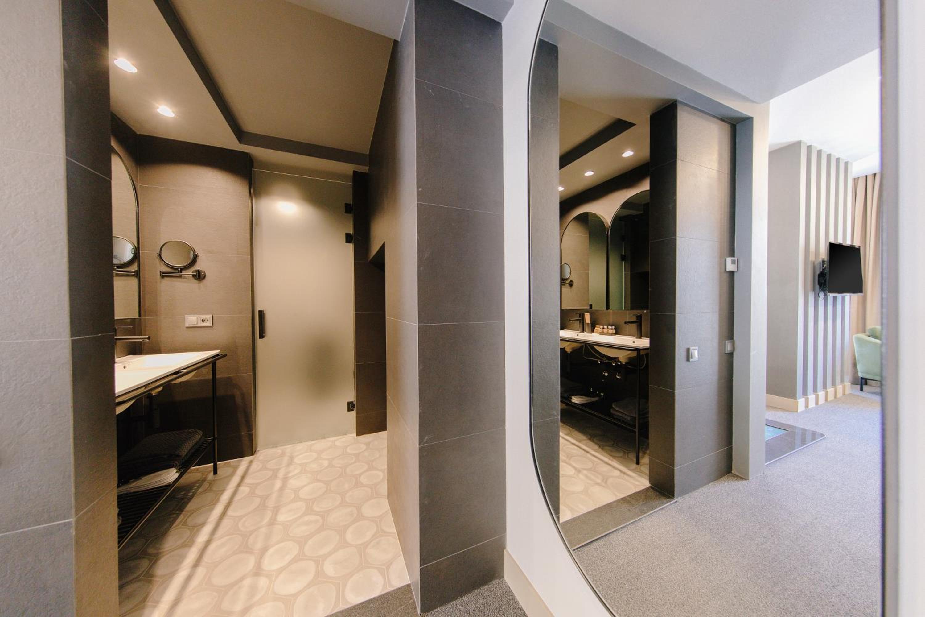 Junior Suite - Photo 2