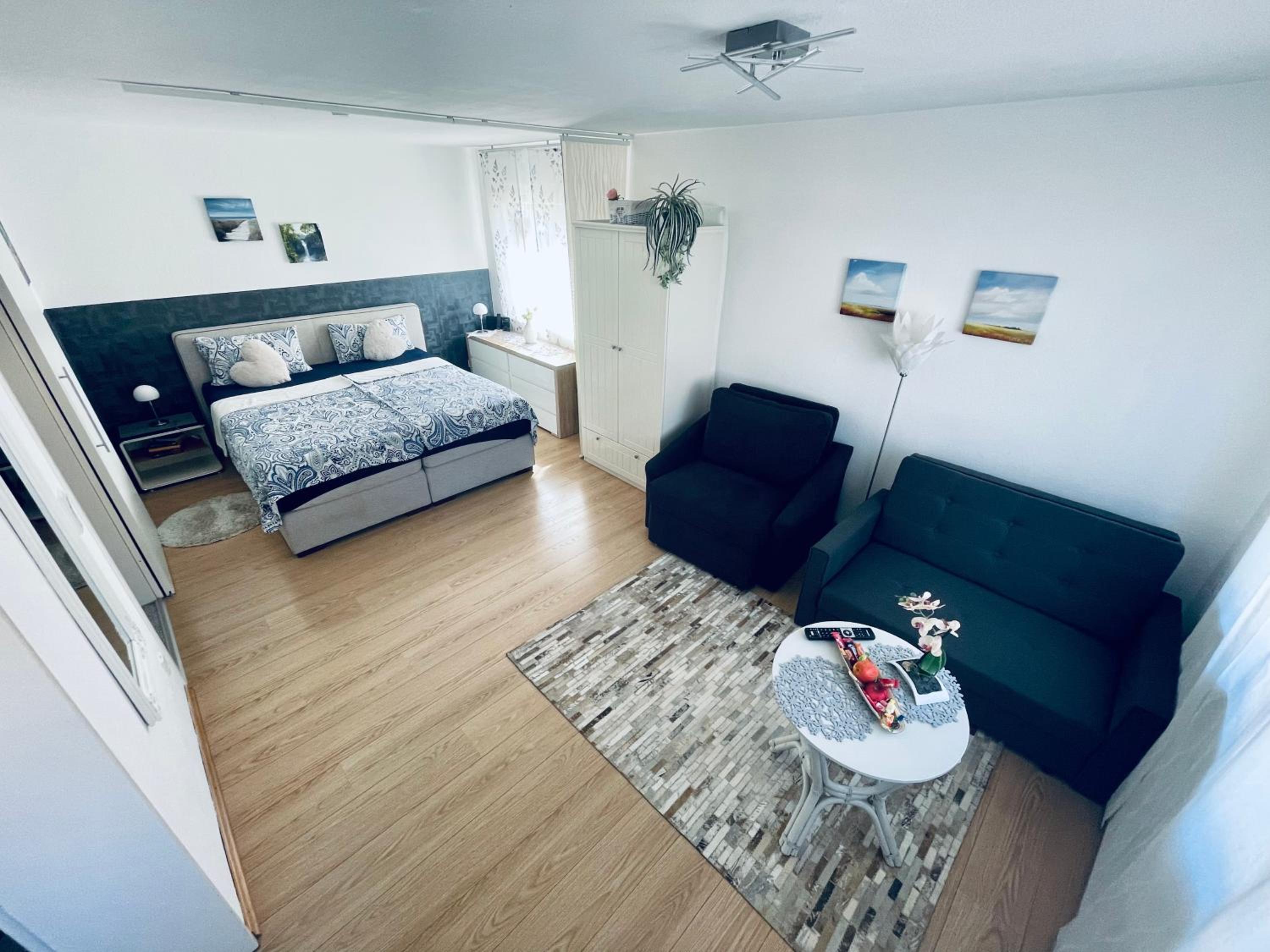Apartment - Photo 1