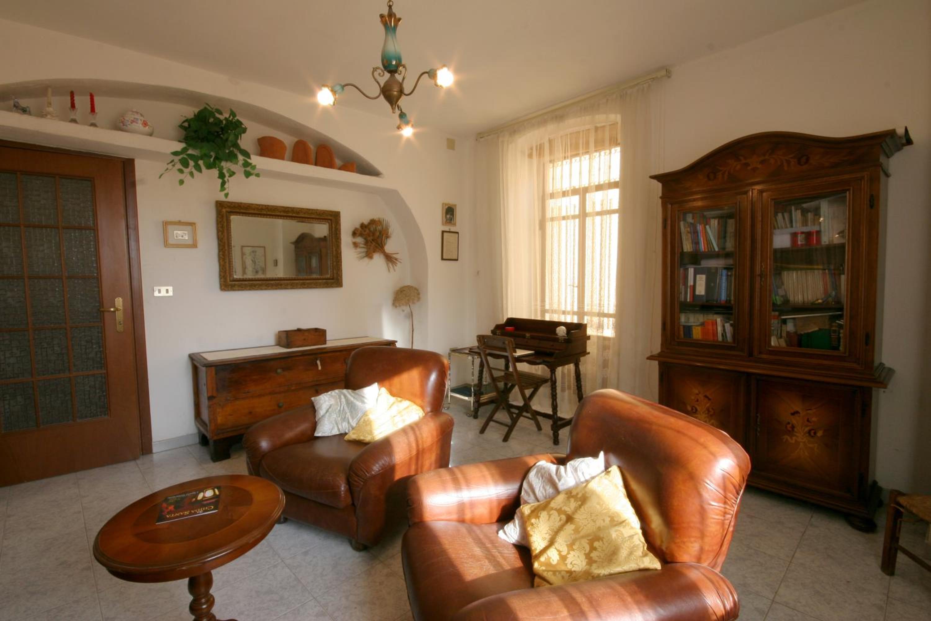 One-Bedroom House photo 3