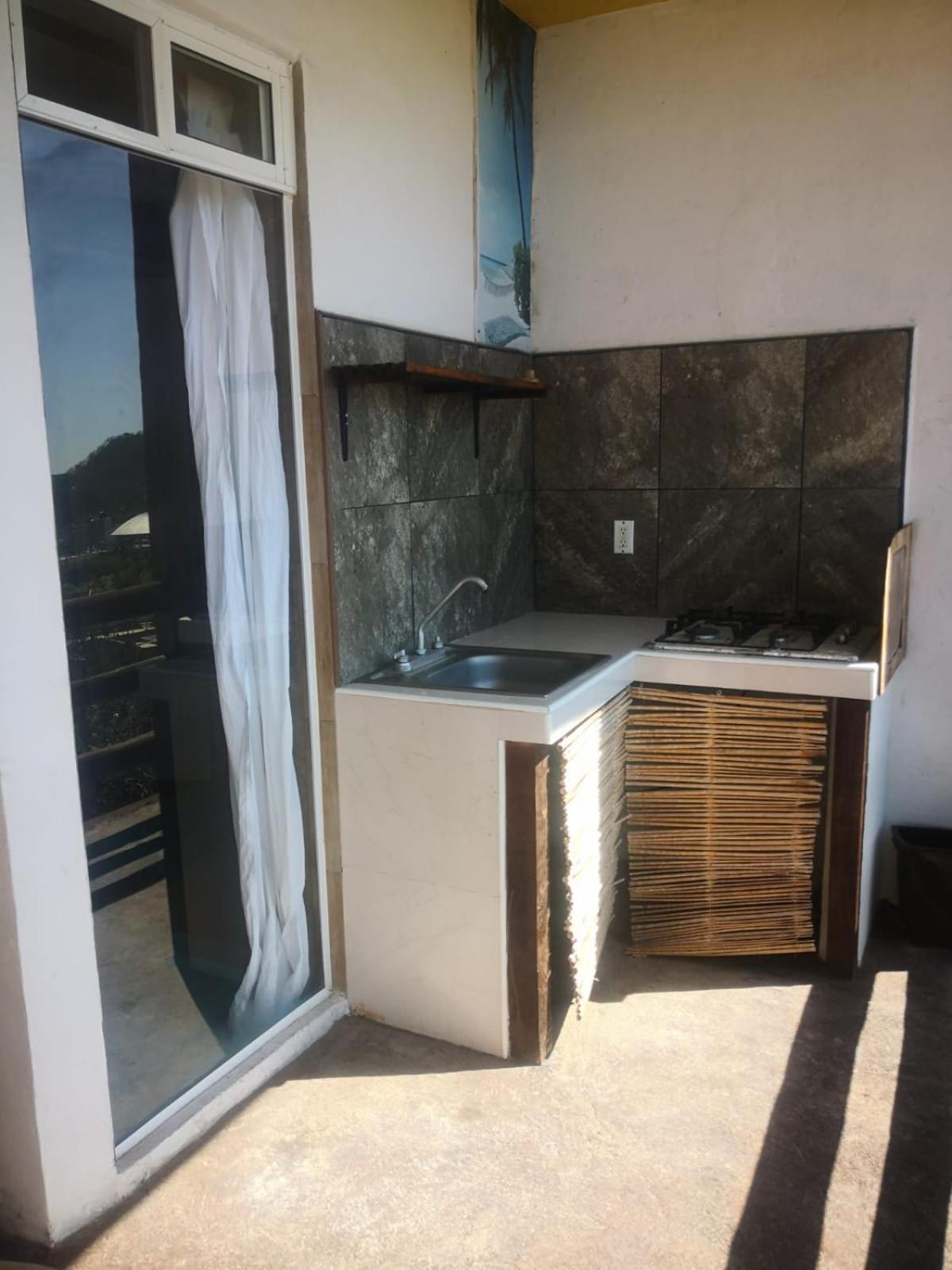 Apartment with Sea View - Photo 16