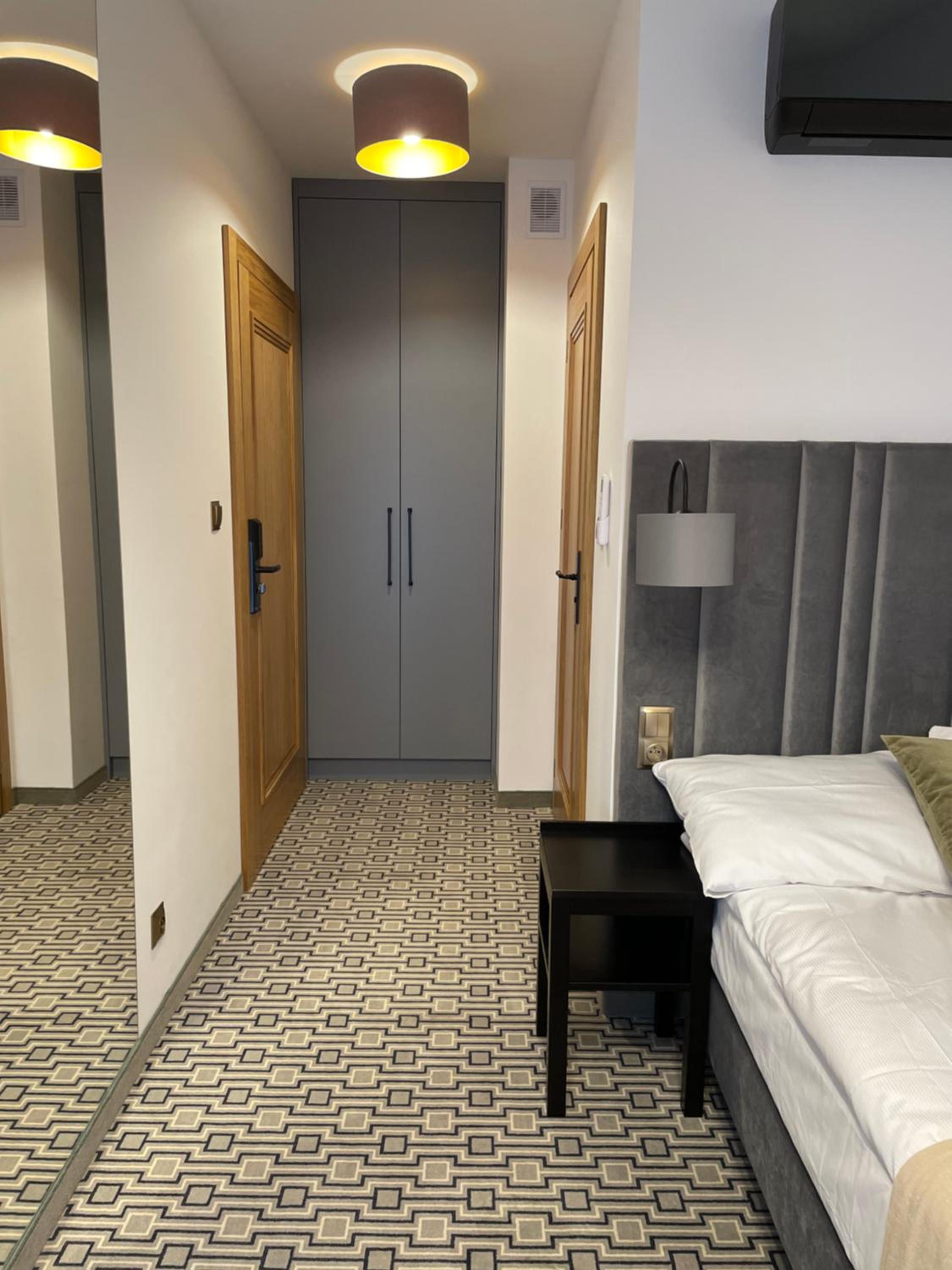 Twin Room with Balcony photo 1