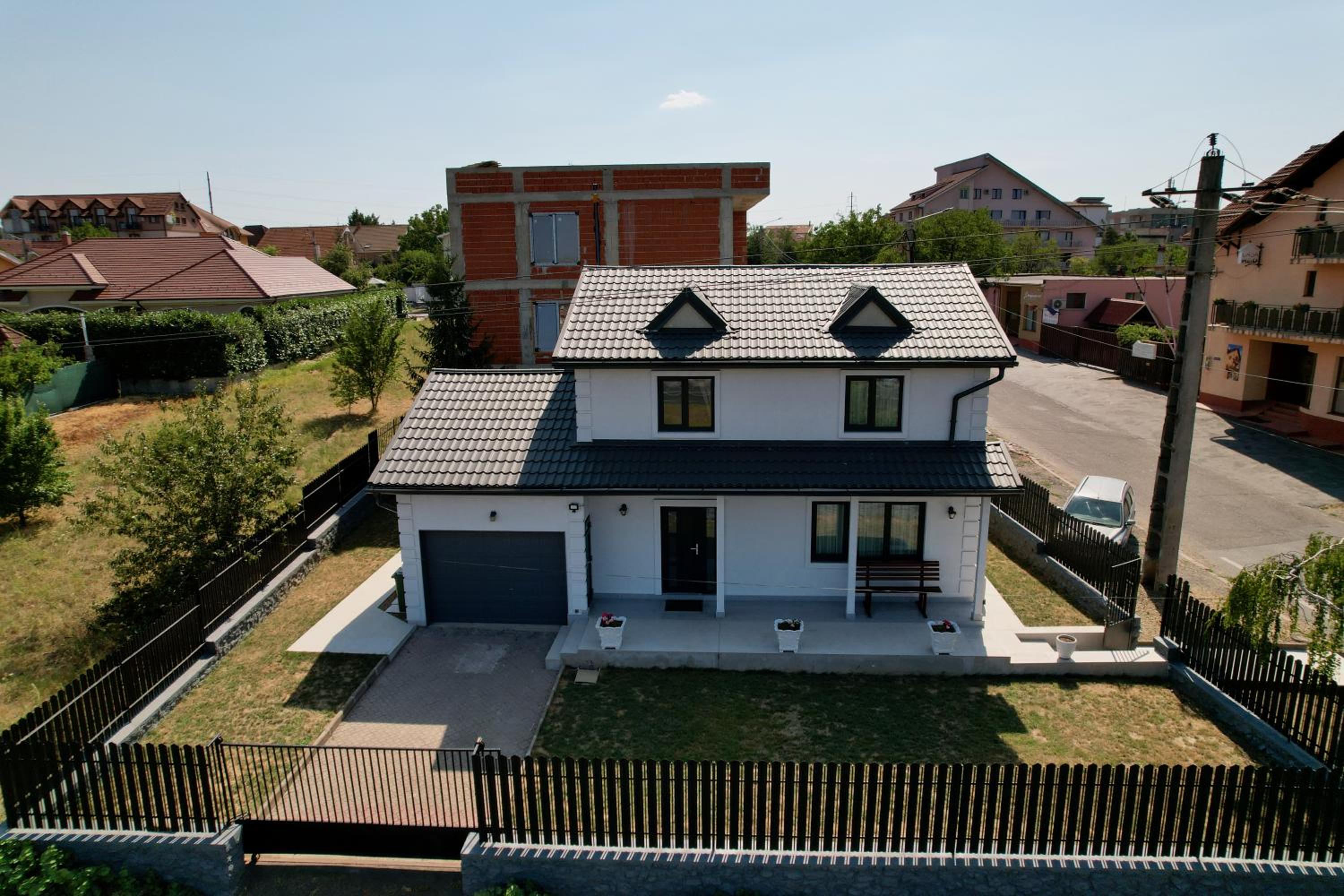 Three-Bedroom Villa photo 2