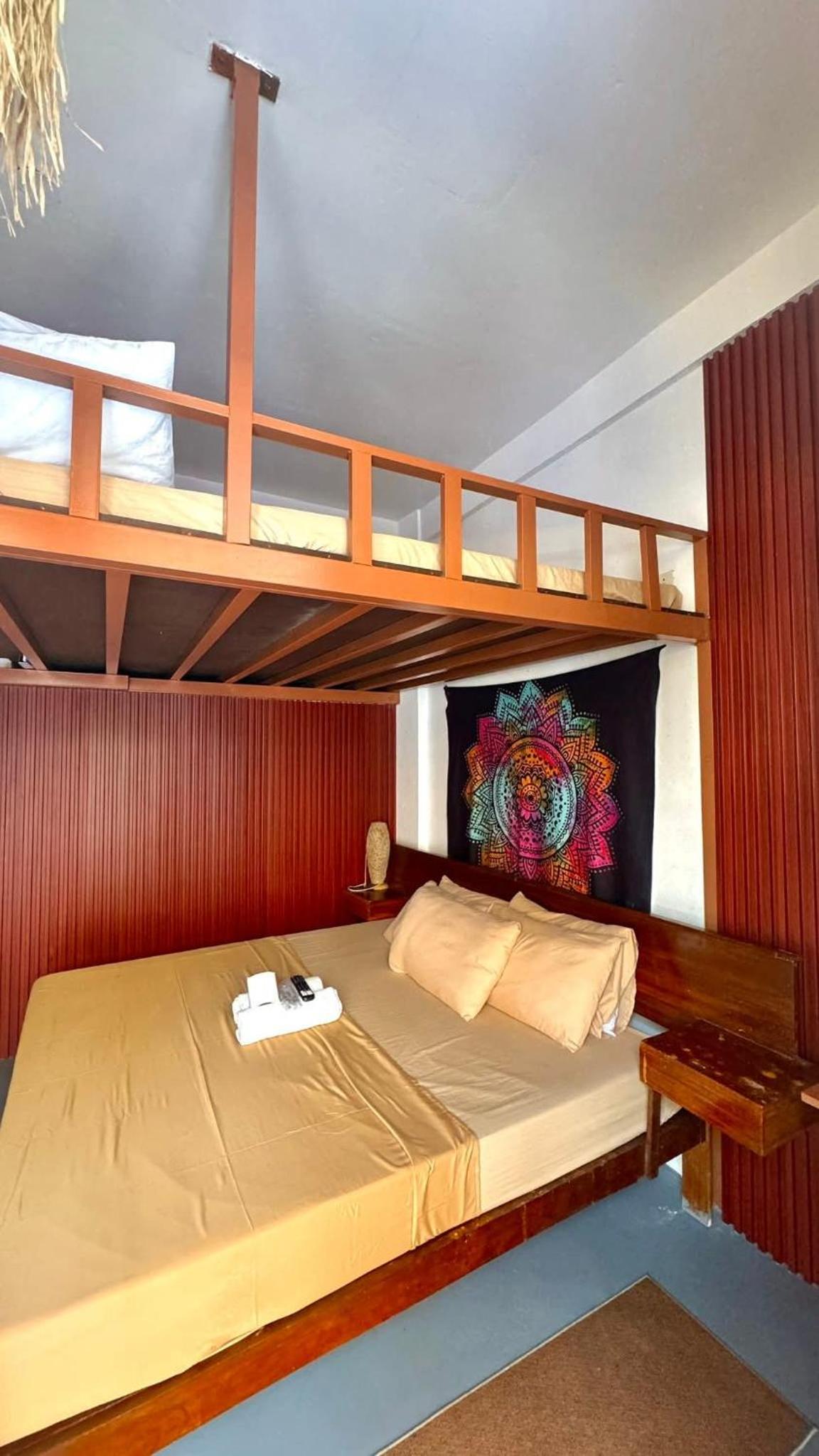 One-Bedroom Suite photo 2