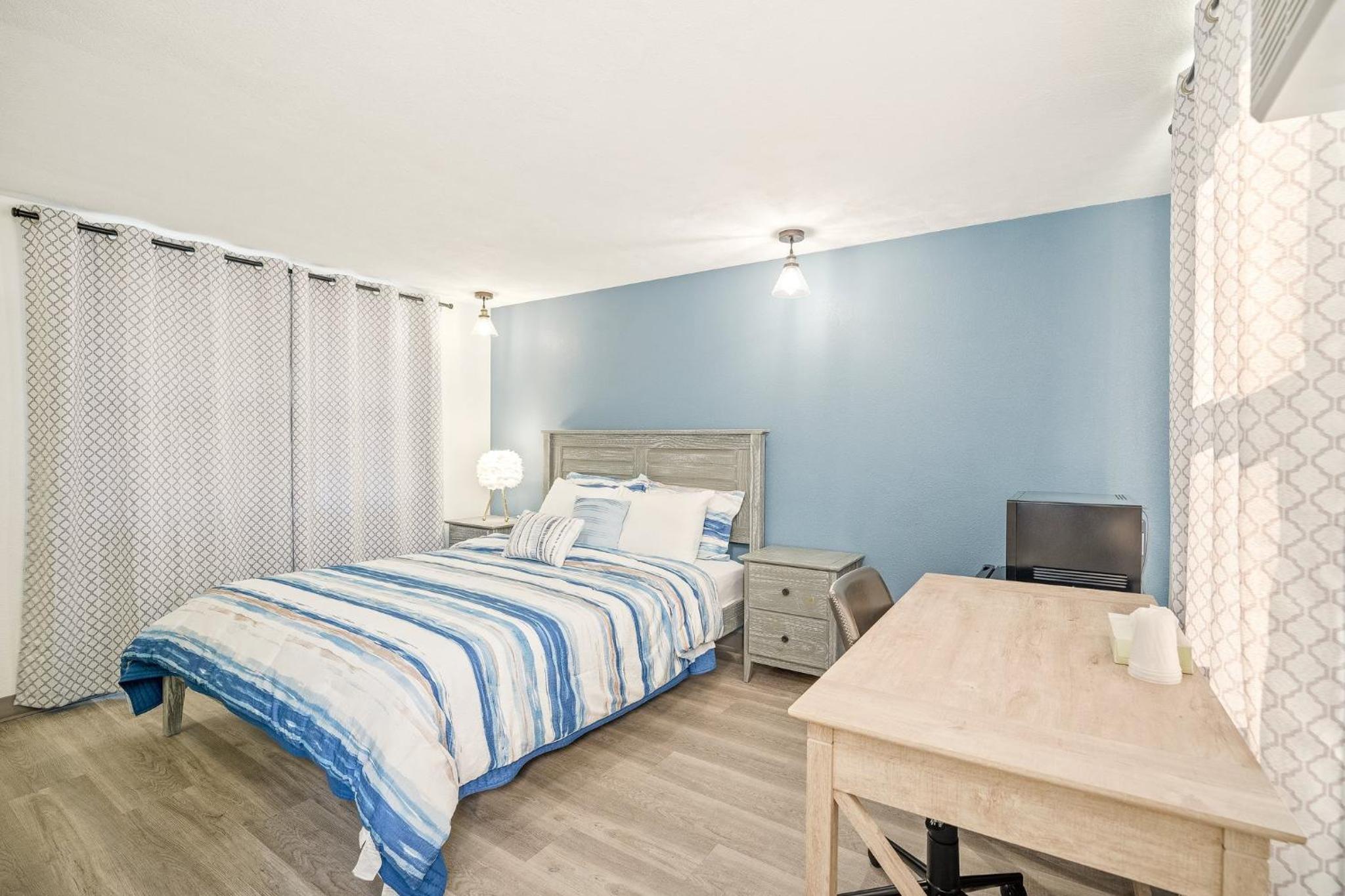 Standard Queen Room - Photo 4