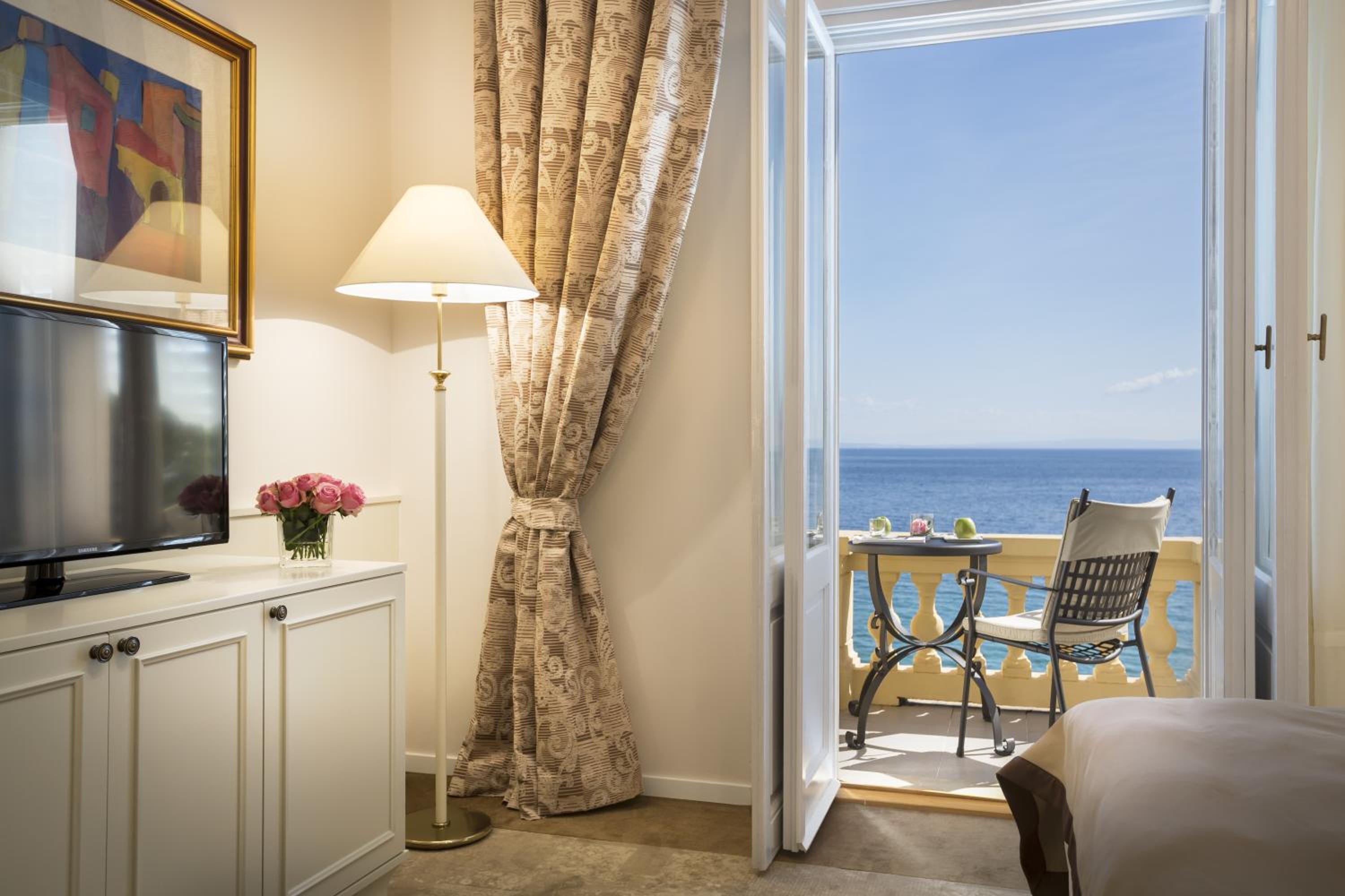 Superior Double with Sea View - Photo 4